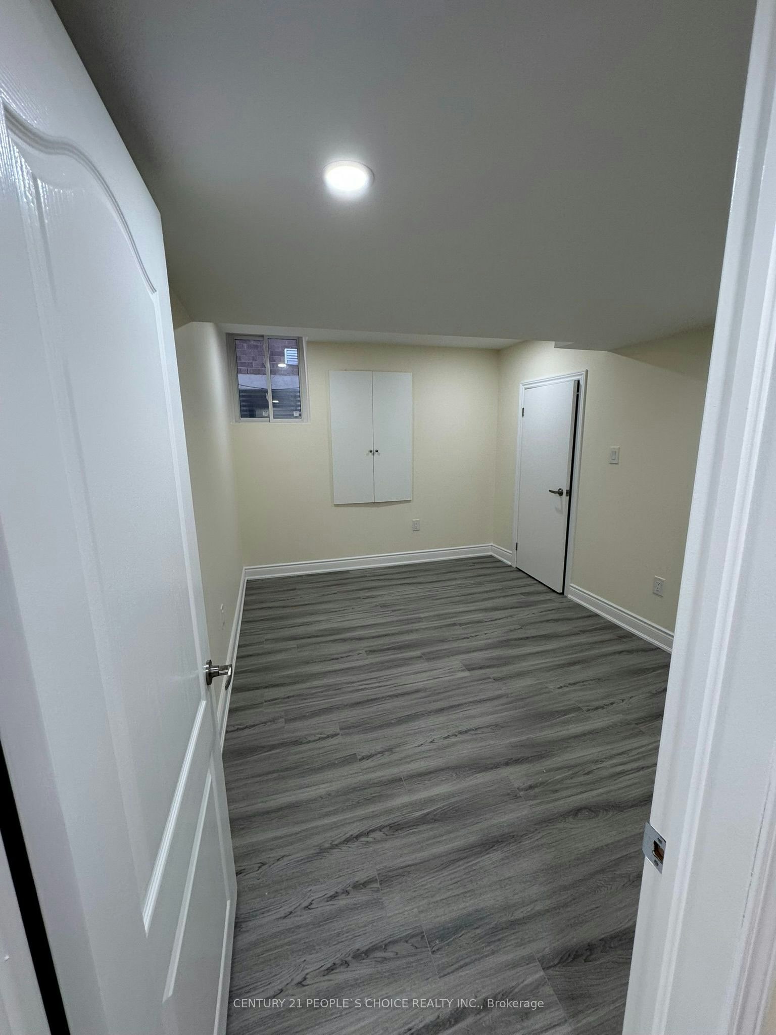 Basement-54 Prince Philip Boulevard, North Dumfries, ON, N0B 1E0 - 9