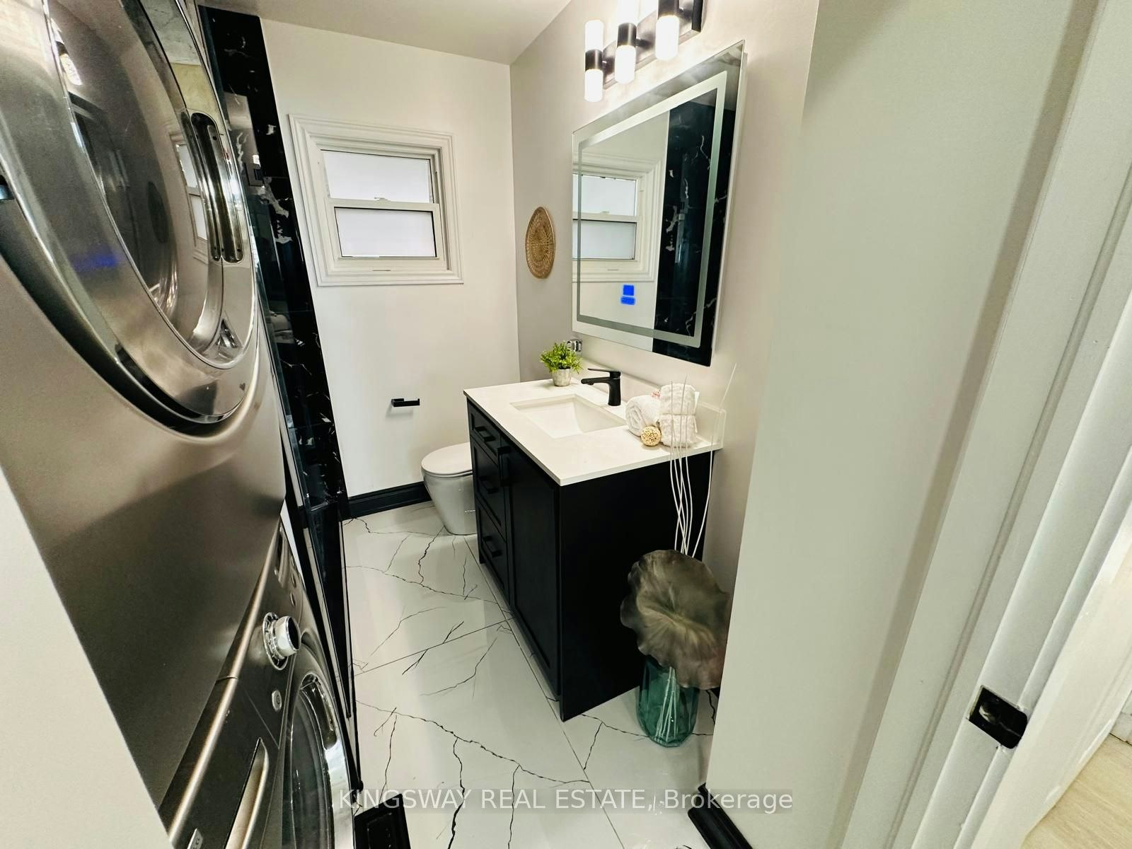 35 Silver Aspen Crescent, Kitchener, ON, N2N 1H5 - 26