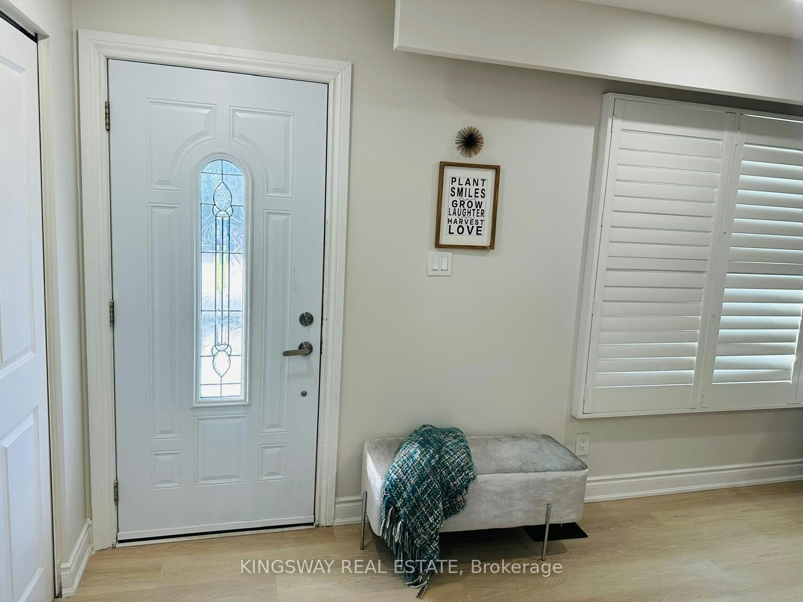 35 Silver Aspen Crescent, Kitchener, ON, N2N 1H5 - 8