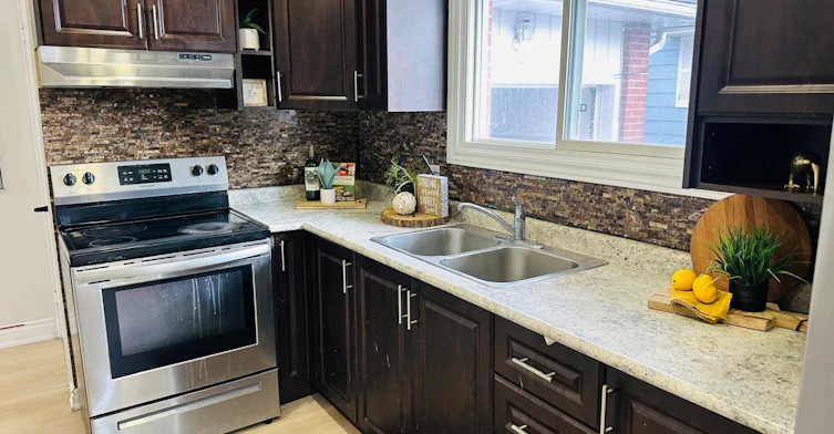 35 Silver Aspen Crescent, Kitchener, ON, N2N 1H5 - 14