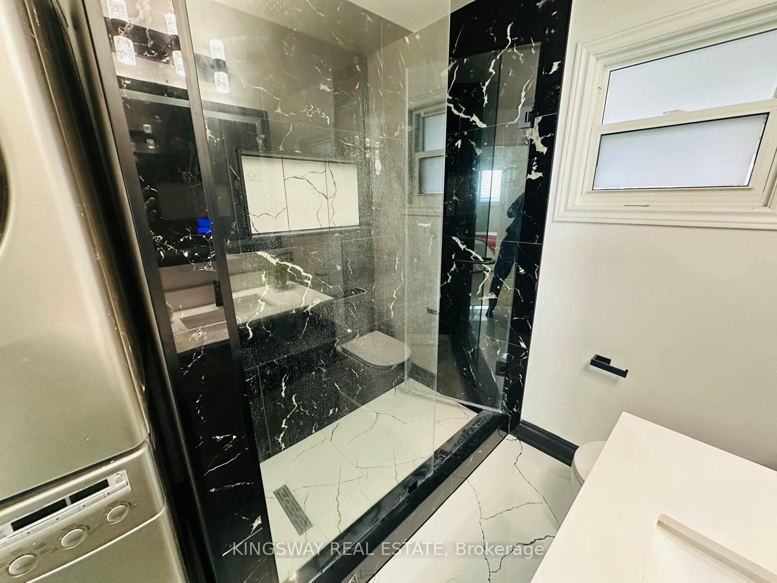 35 Silver Aspen Crescent, Kitchener, ON, N2N 1H5 - 23