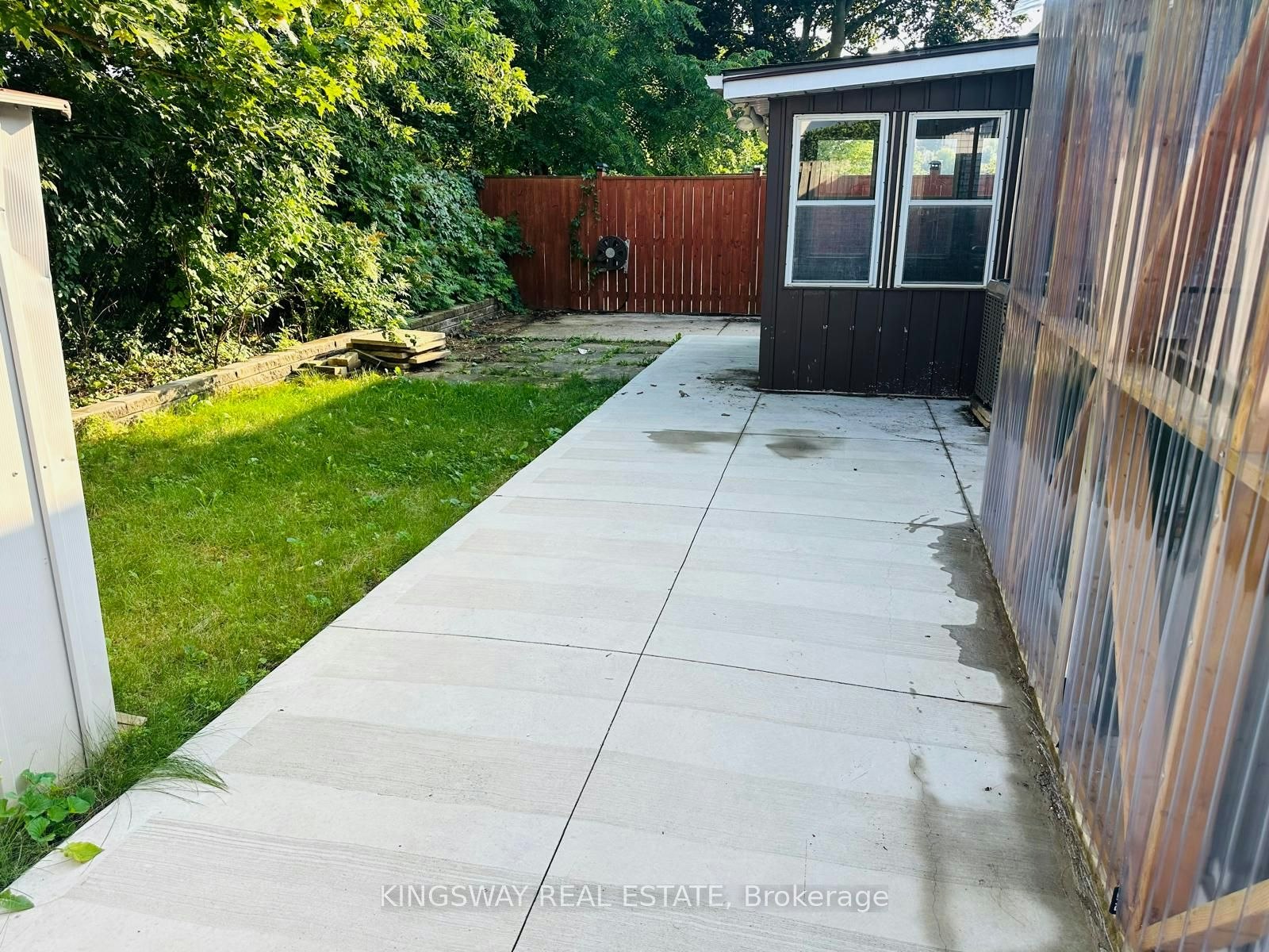 35 Silver Aspen Crescent, Kitchener, ON, N2N 1H5 - 36