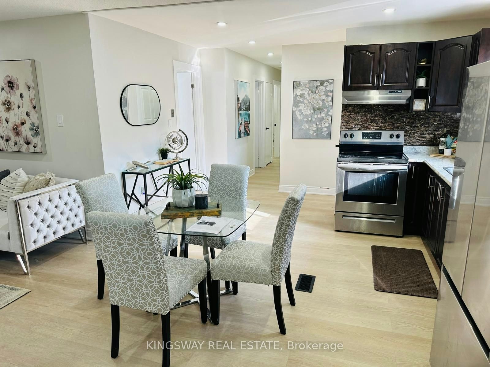 35 Silver Aspen Crescent, Kitchener, ON, N2N 1H5 - 9