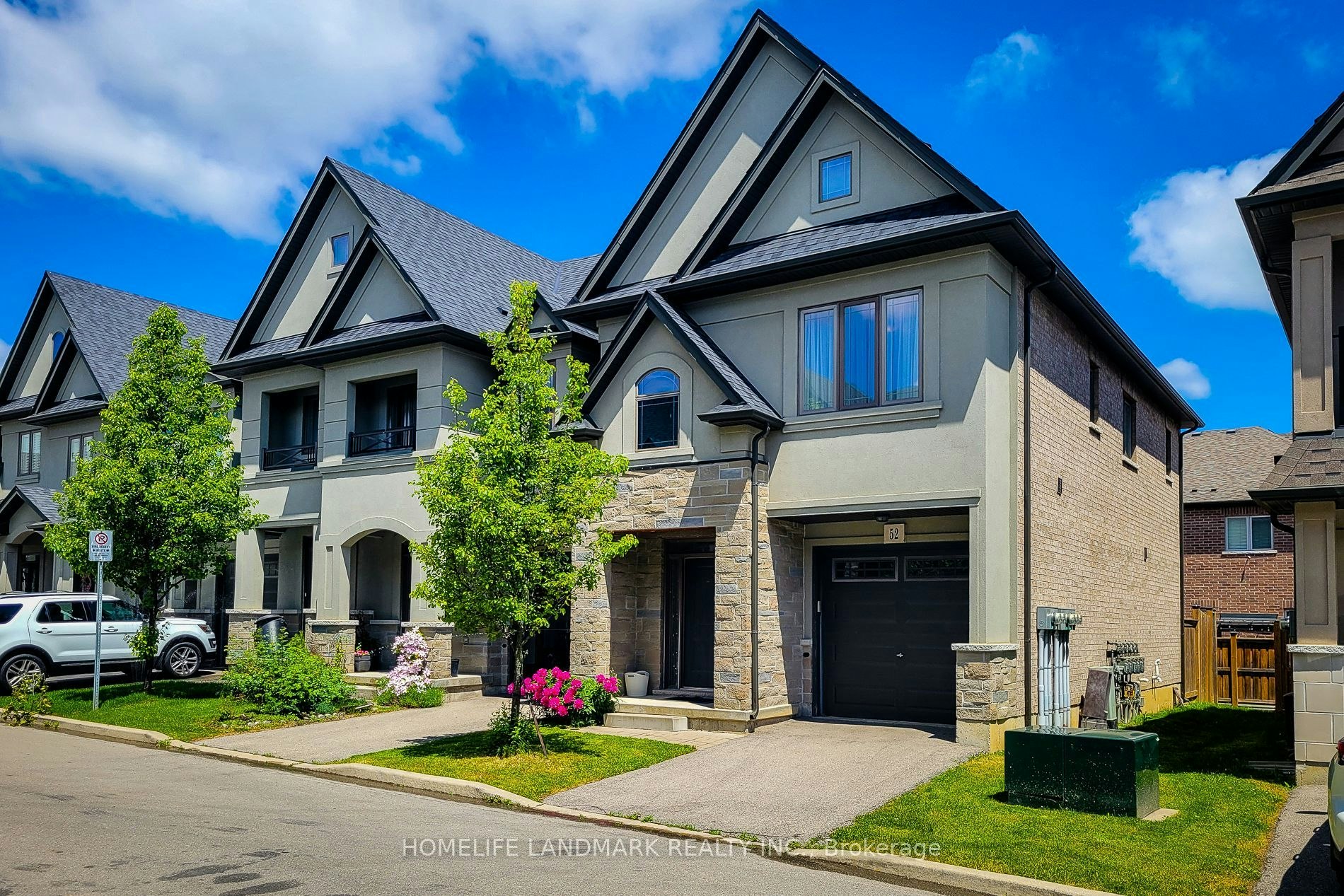 52 Sonoma Valley Crescent, Hamilton, ON, L9B 0J3 - 2