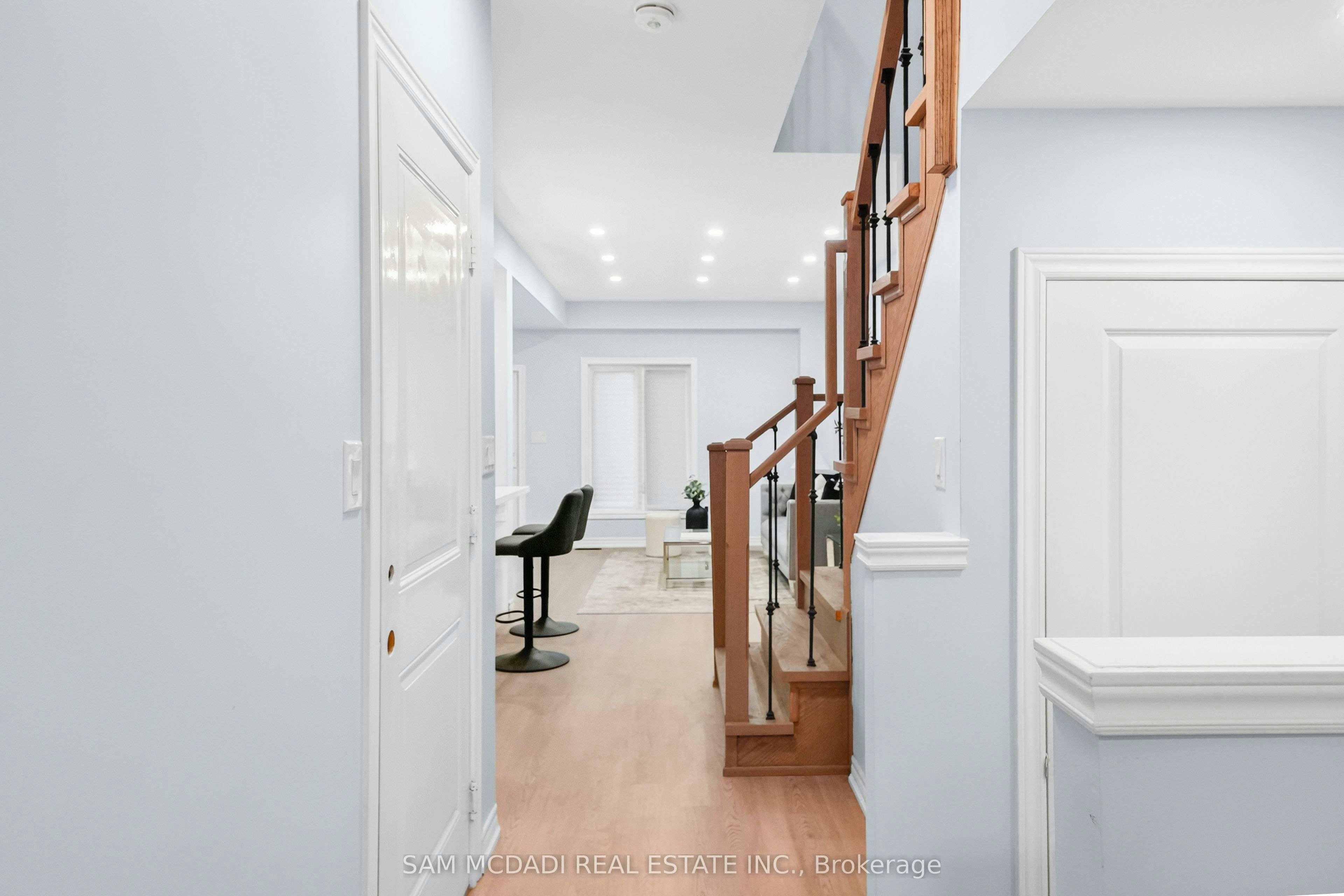 26 Dayman Drive, Hamilton, ON, L9K 0J9 - 5