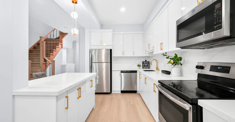 26 Dayman Drive, Hamilton, ON, L9K 0J9 - 10