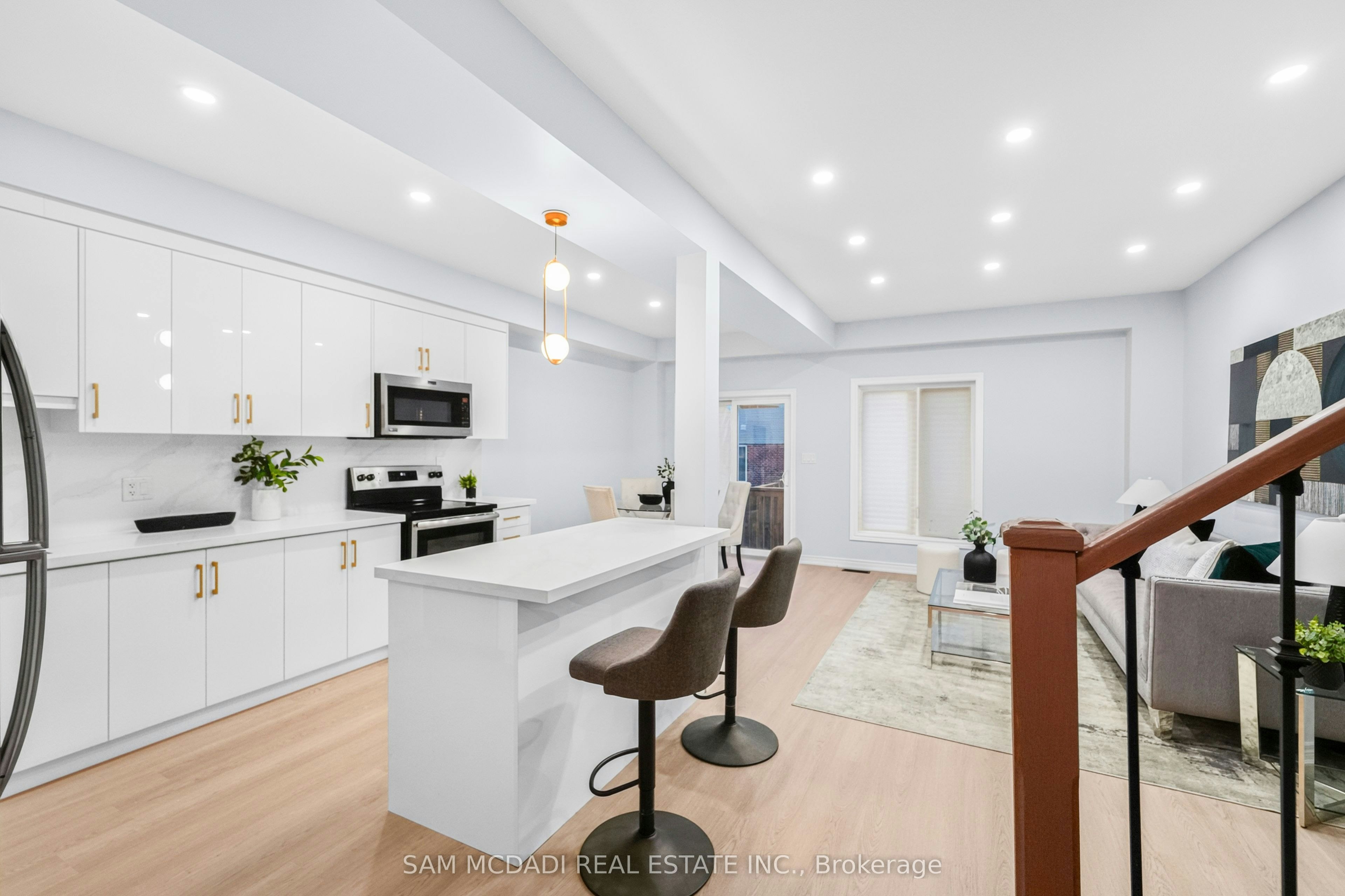 26 Dayman Drive, Hamilton, ON, L9K 0J9 - 6