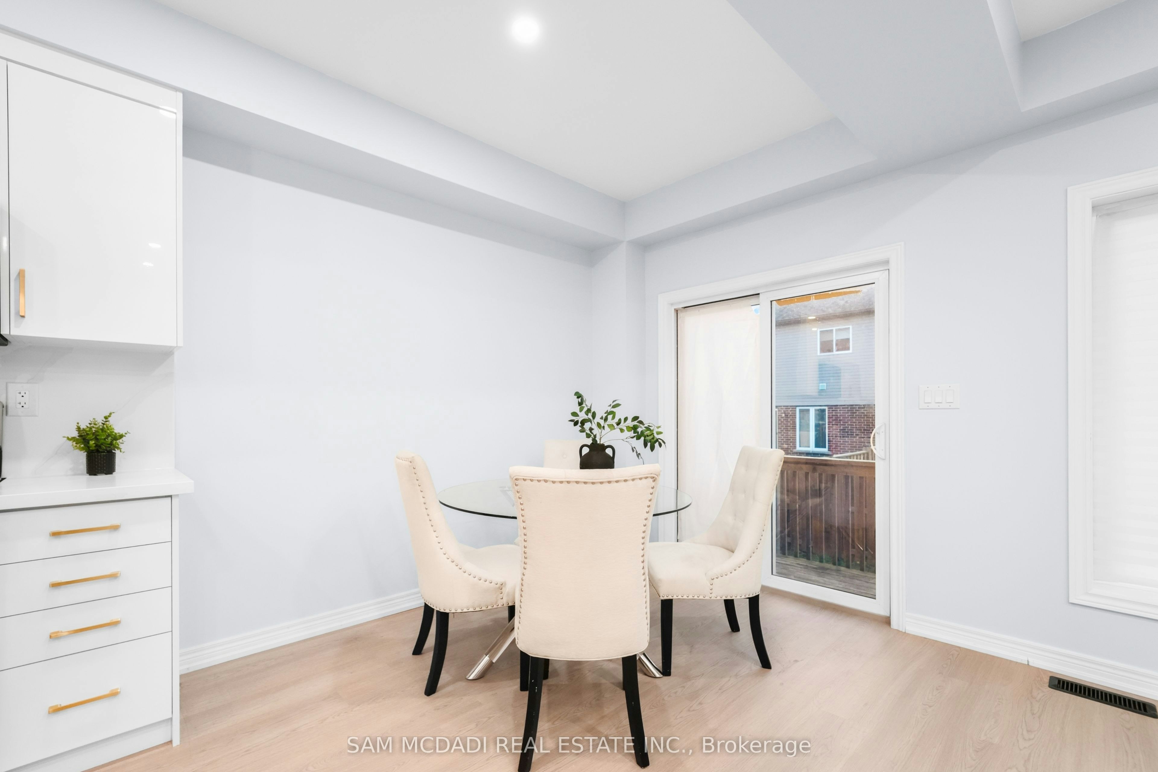 26 Dayman Drive, Hamilton, ON, L9K 0J9 - 14