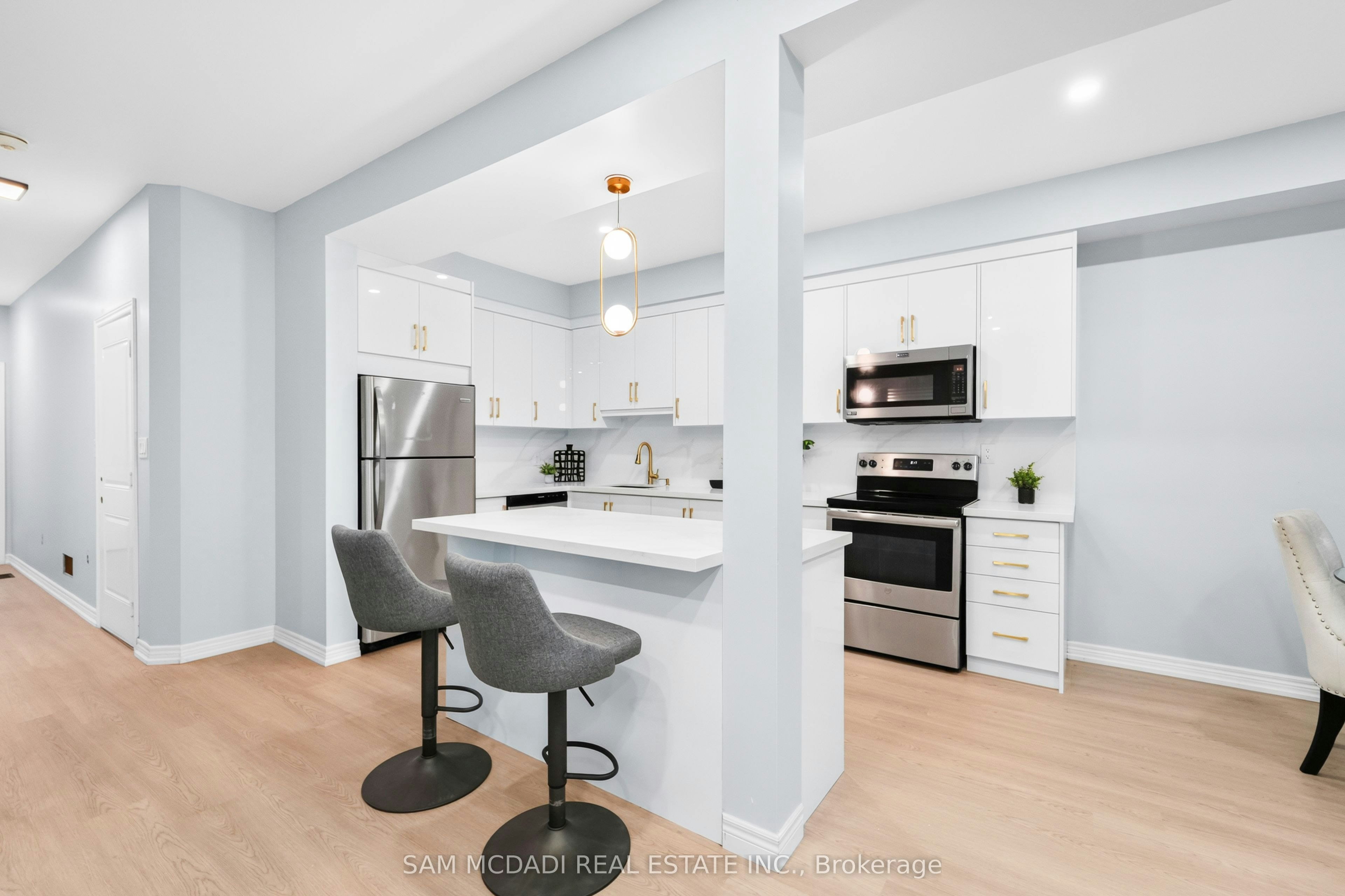 26 Dayman Drive, Hamilton, ON, L9K 0J9 - 9