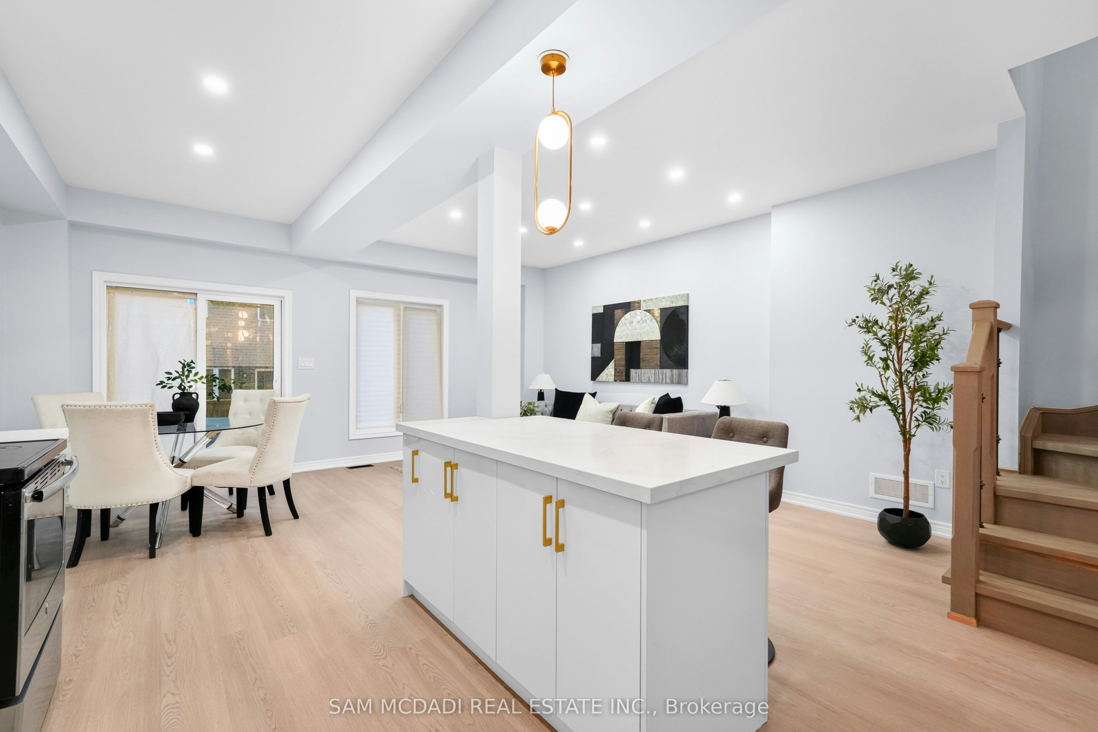 26 Dayman Drive, Hamilton, ON, L9K 0J9 - 12