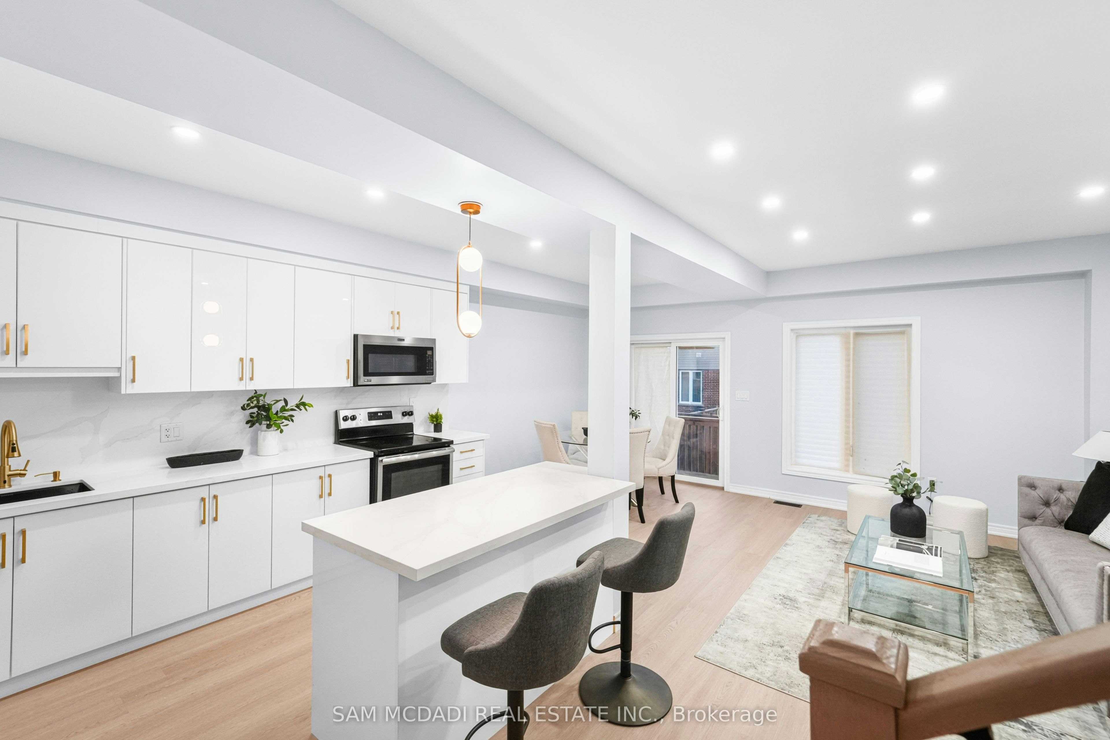 26 Dayman Drive, Hamilton, ON, L9K 0J9 - 7
