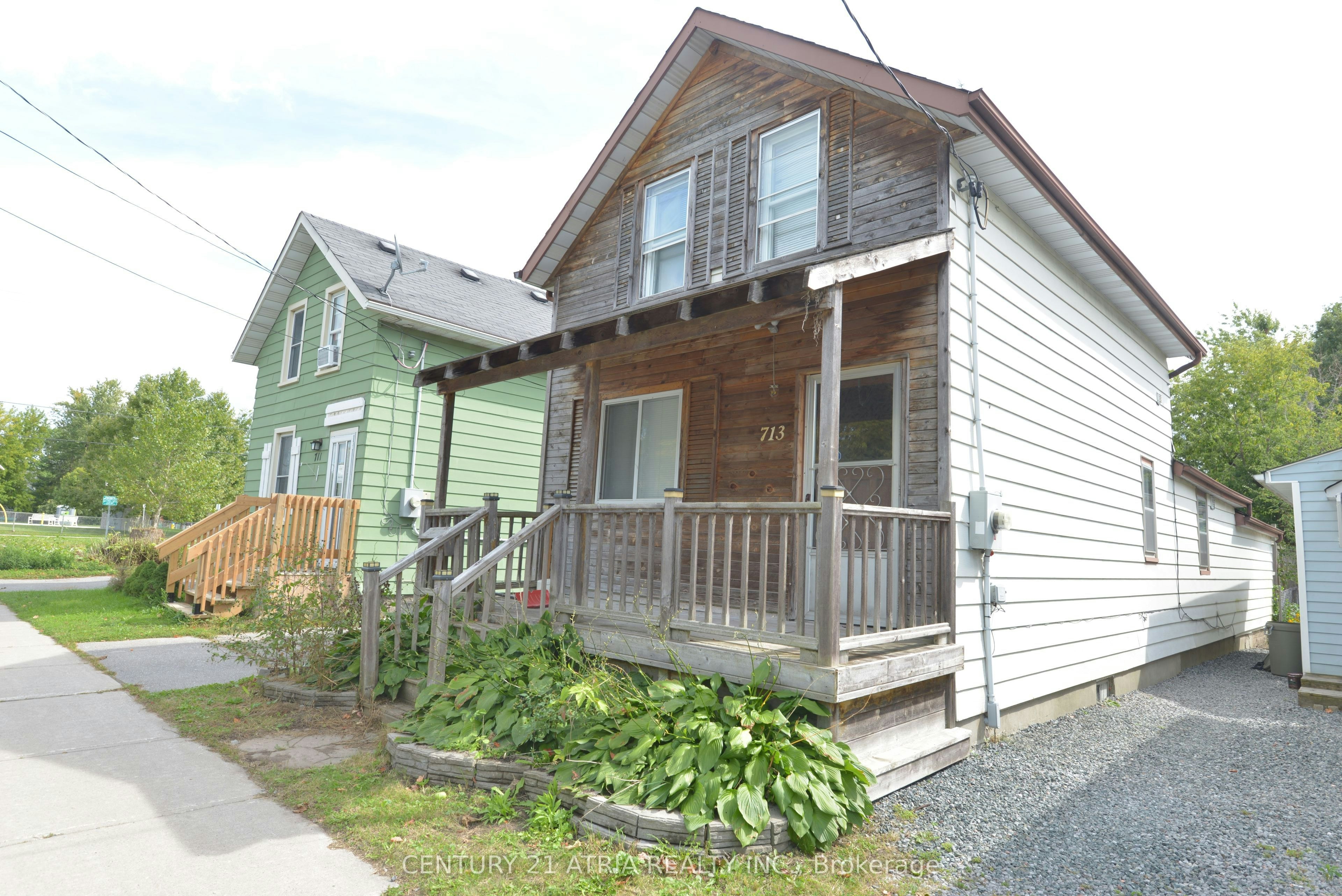 713 Chamberlain Street, Peterborough, ON, K9J 4M2