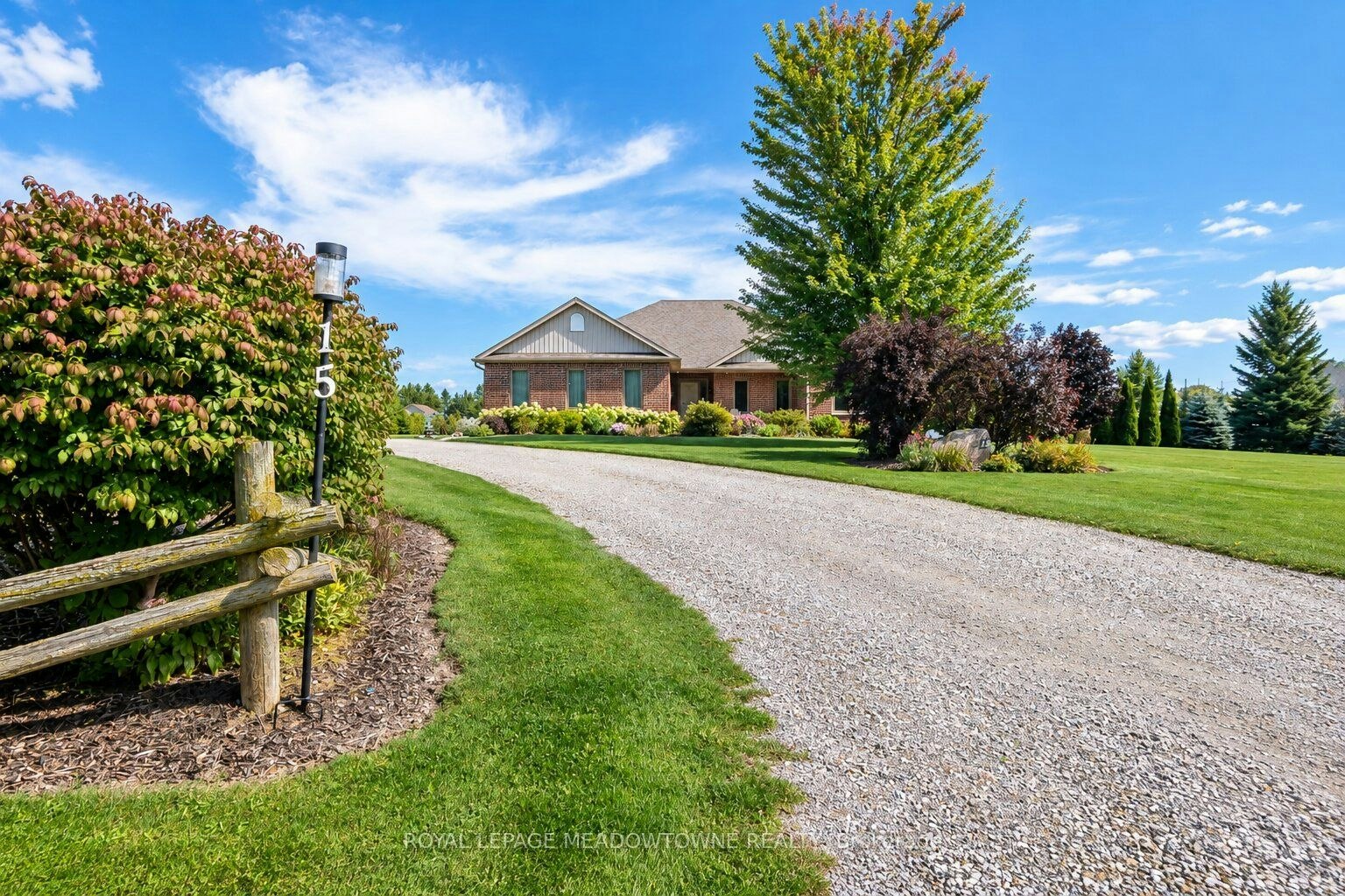 15 Mount Haven Crescent, East Luther Grand Valley, ON, L0N 1G0