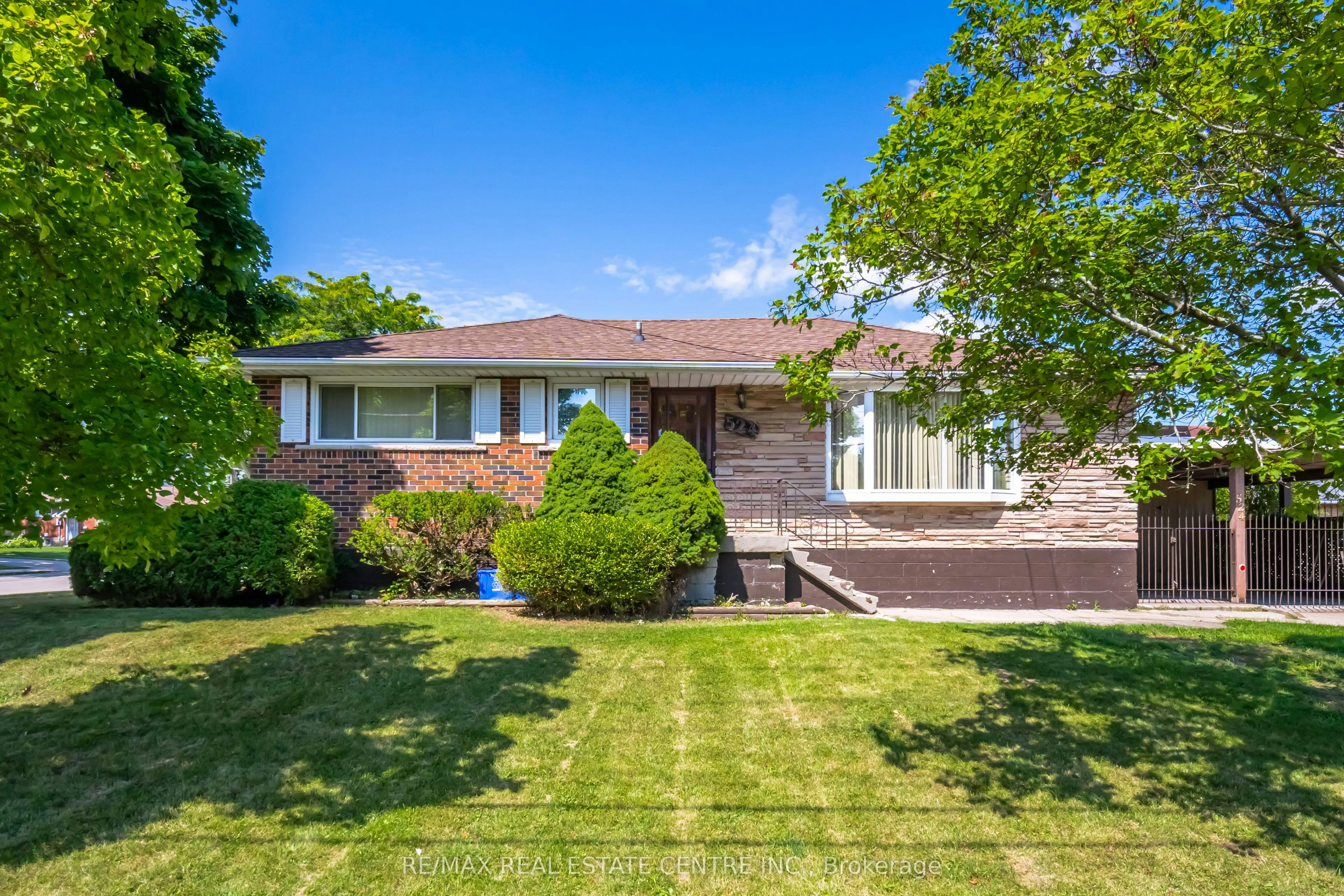524 East 16th Street, Hamilton, ON, L9A 4L1