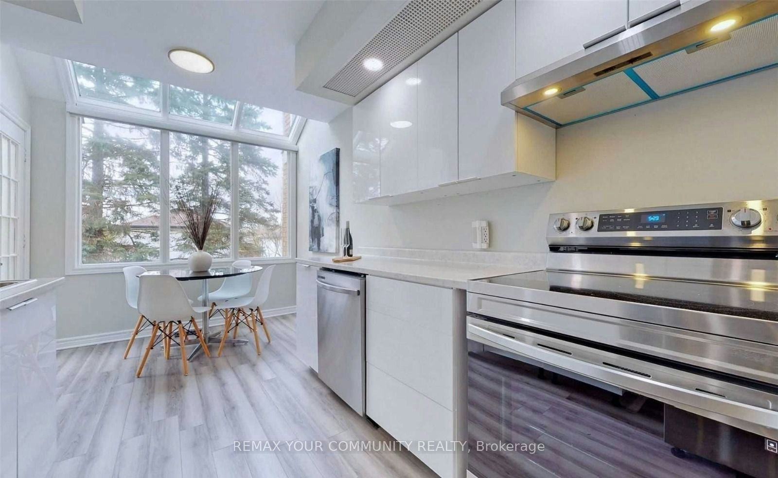 31-310 Christopher Drive, Cambridge, ON, N1P 1B4 - 9