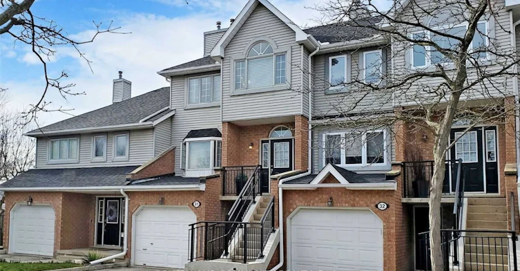 31-310 Christopher Drive, Cambridge, ON, N1P 1B4