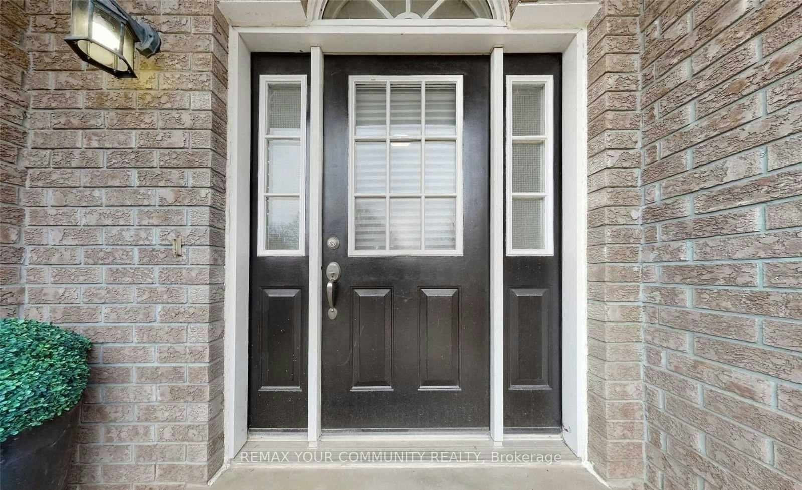 31-310 Christopher Drive, Cambridge, ON, N1P 1B4 - 2