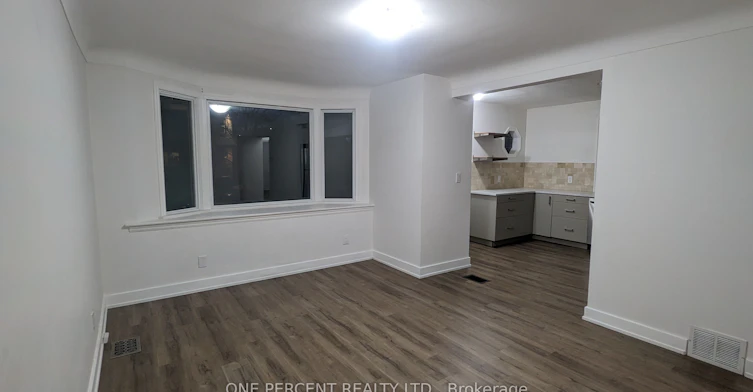 1-249 East 18th Street, Hamilton, ON, L9A 4P5 - 2