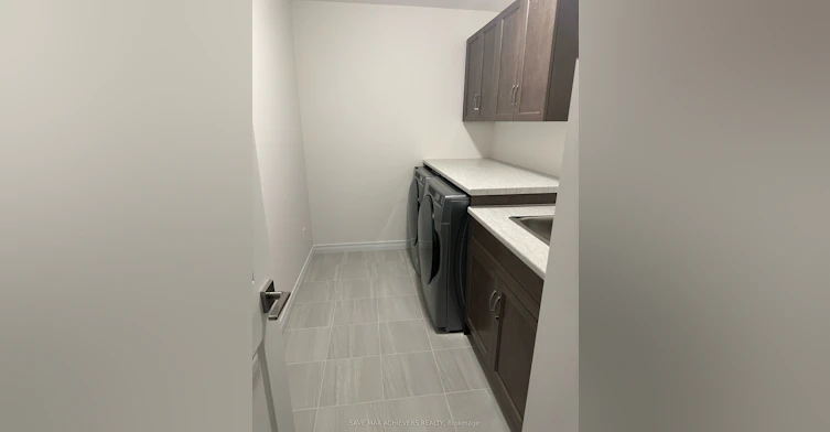 11 Sugar Trail E, Kitchener, ON, N3A 3E4 - 24