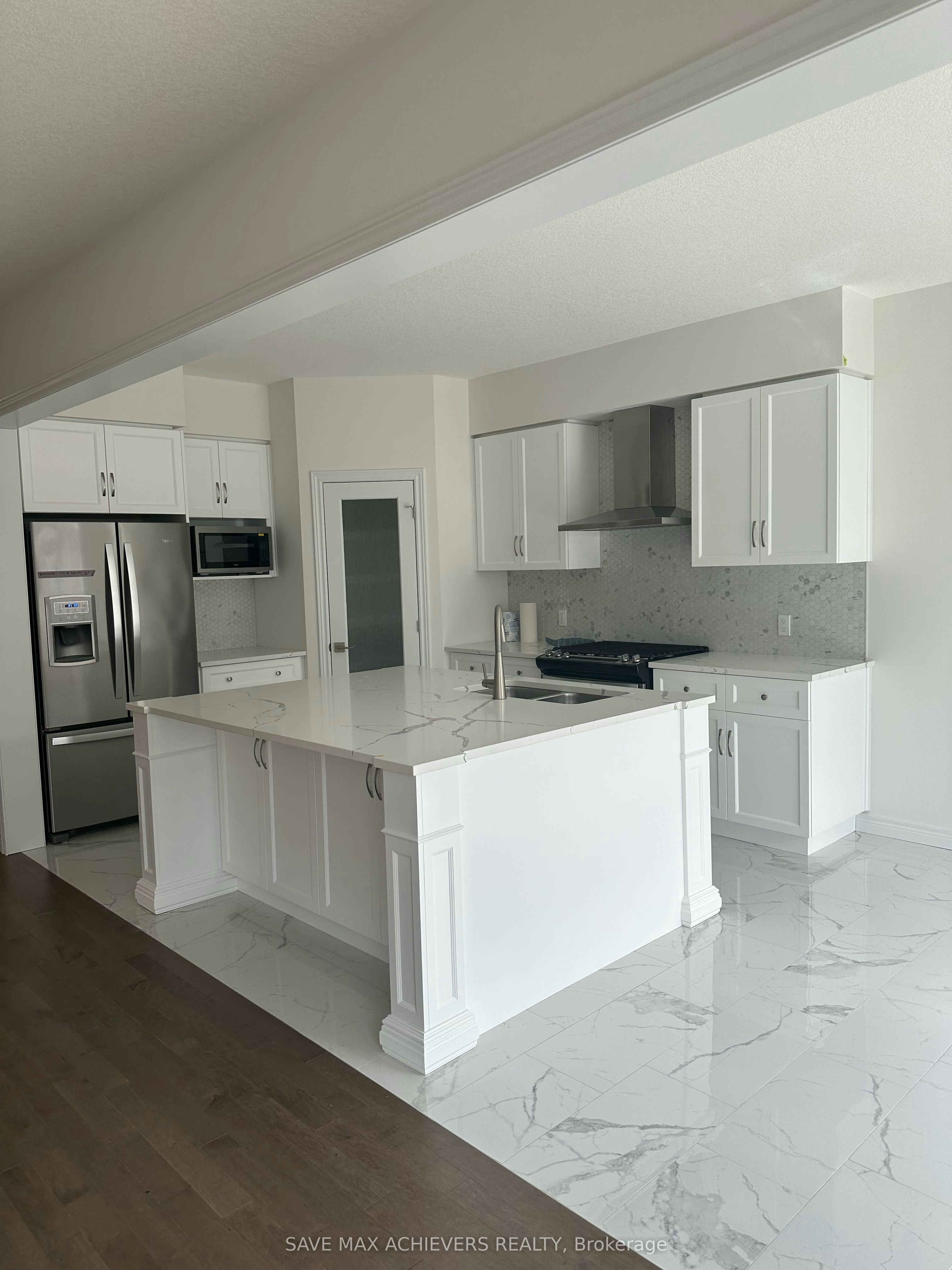 11 Sugar Trail E, Kitchener, ON, N3A 3E4 - 5