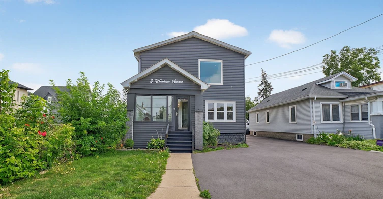 3 Wardrope Avenue, Hamilton, ON, L8G 1R9