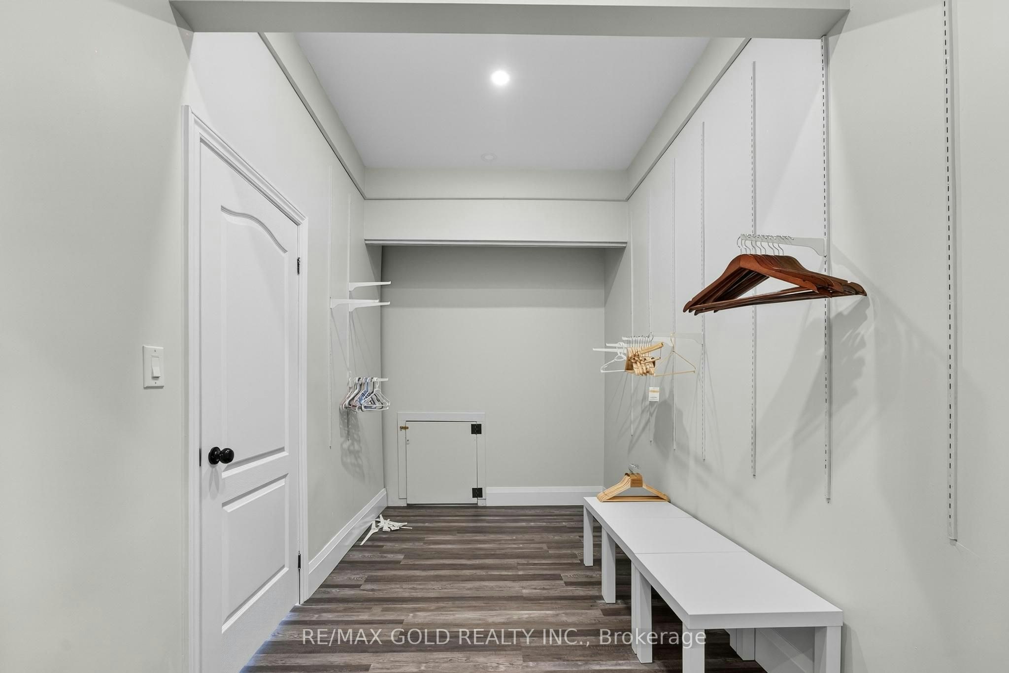 3 Wardrope Avenue, Hamilton, ON, L8G 1R9 - 30
