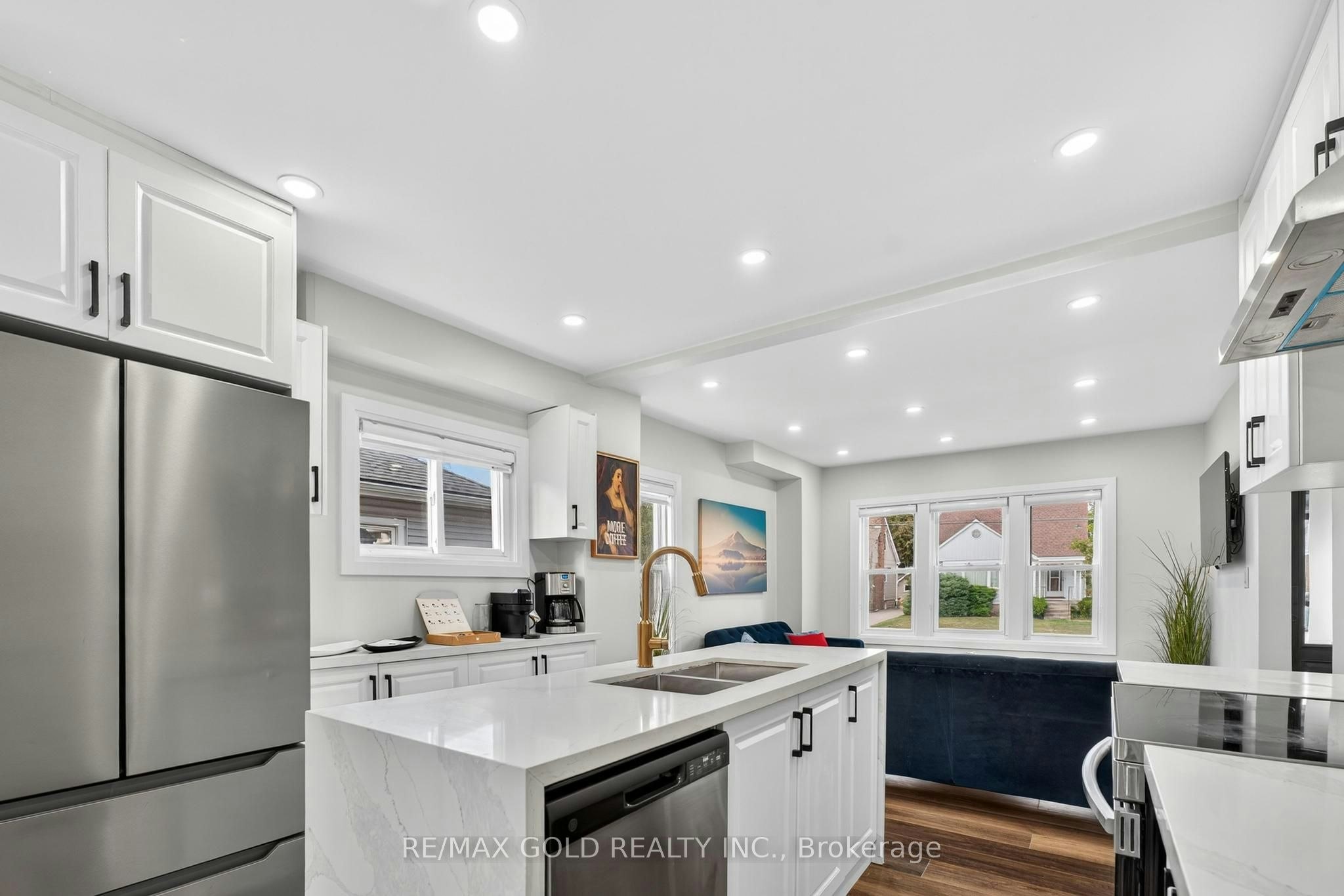 3 Wardrope Avenue, Hamilton, ON, L8G 1R9 - 11