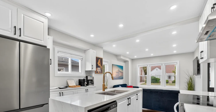 3 Wardrope Avenue, Hamilton, ON, L8G 1R9 - 11