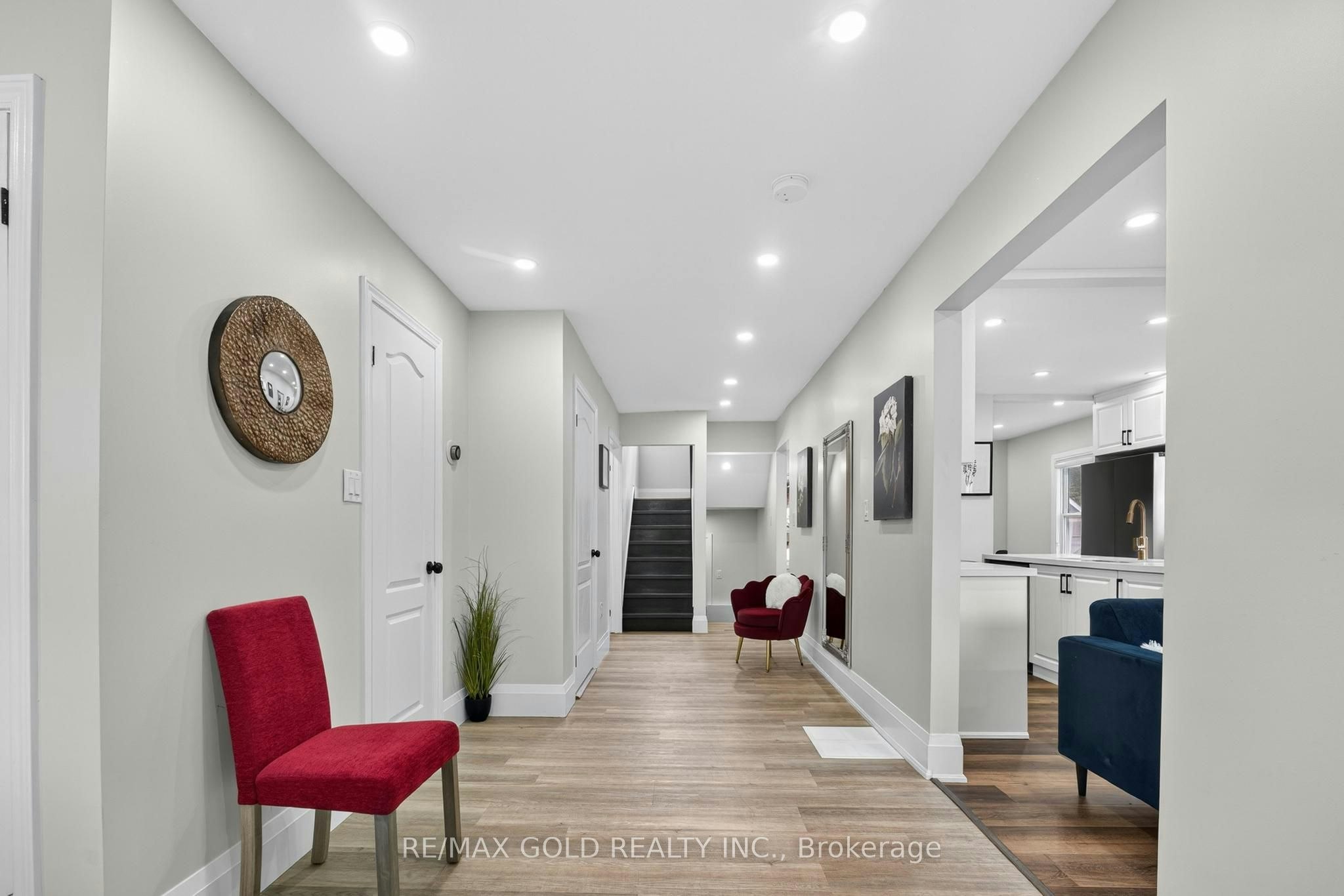 3 Wardrope Avenue, Hamilton, ON, L8G 1R9 - 4