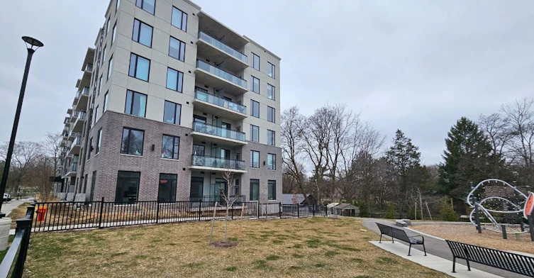 107-103 Rogers Street, Waterloo, ON, N2J 0G2 - 2