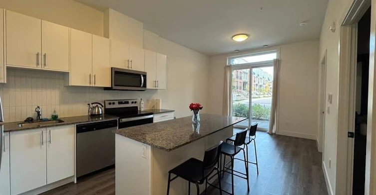 107-103 Rogers Street, Waterloo, ON, N2J 0G2 - 5