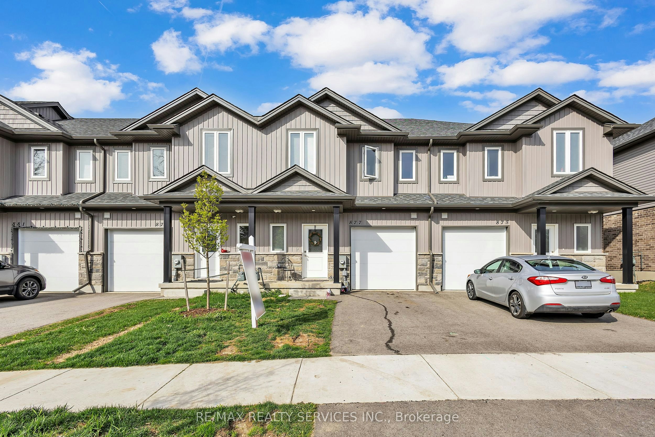 877 Edinburgh Drive, Woodstock, ON, N4T 0M5 - 3