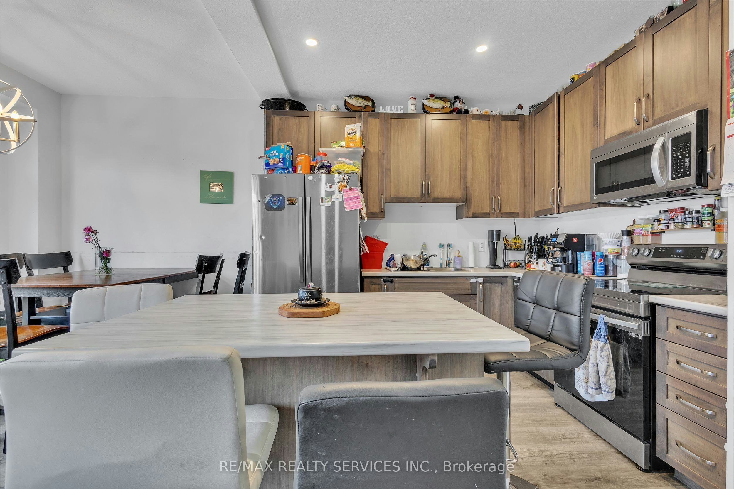 877 Edinburgh Drive, Woodstock, ON, N4T 0M5 - 12