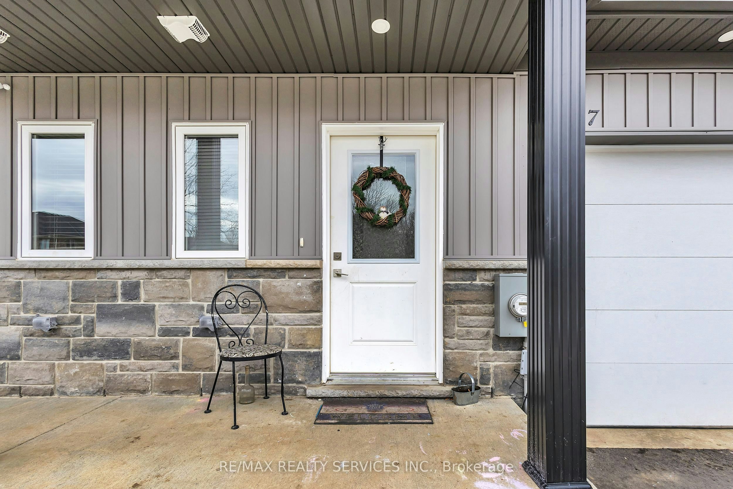 877 Edinburgh Drive, Woodstock, ON, N4T 0M5 - 5