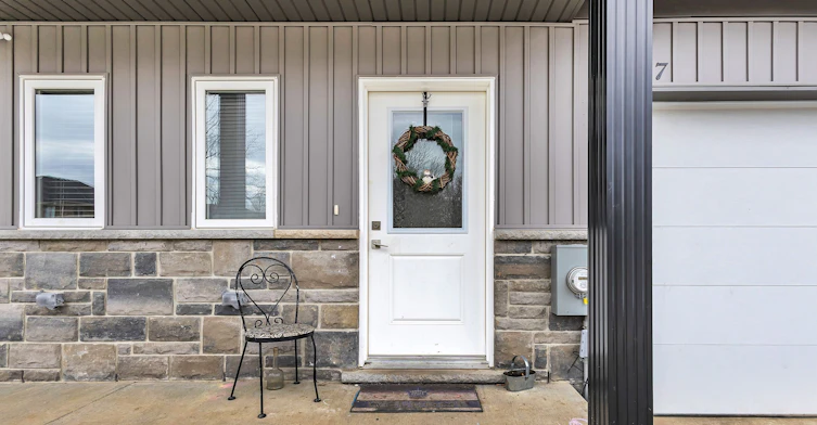 877 Edinburgh Drive, Woodstock, ON, N4T 0M5 - 5