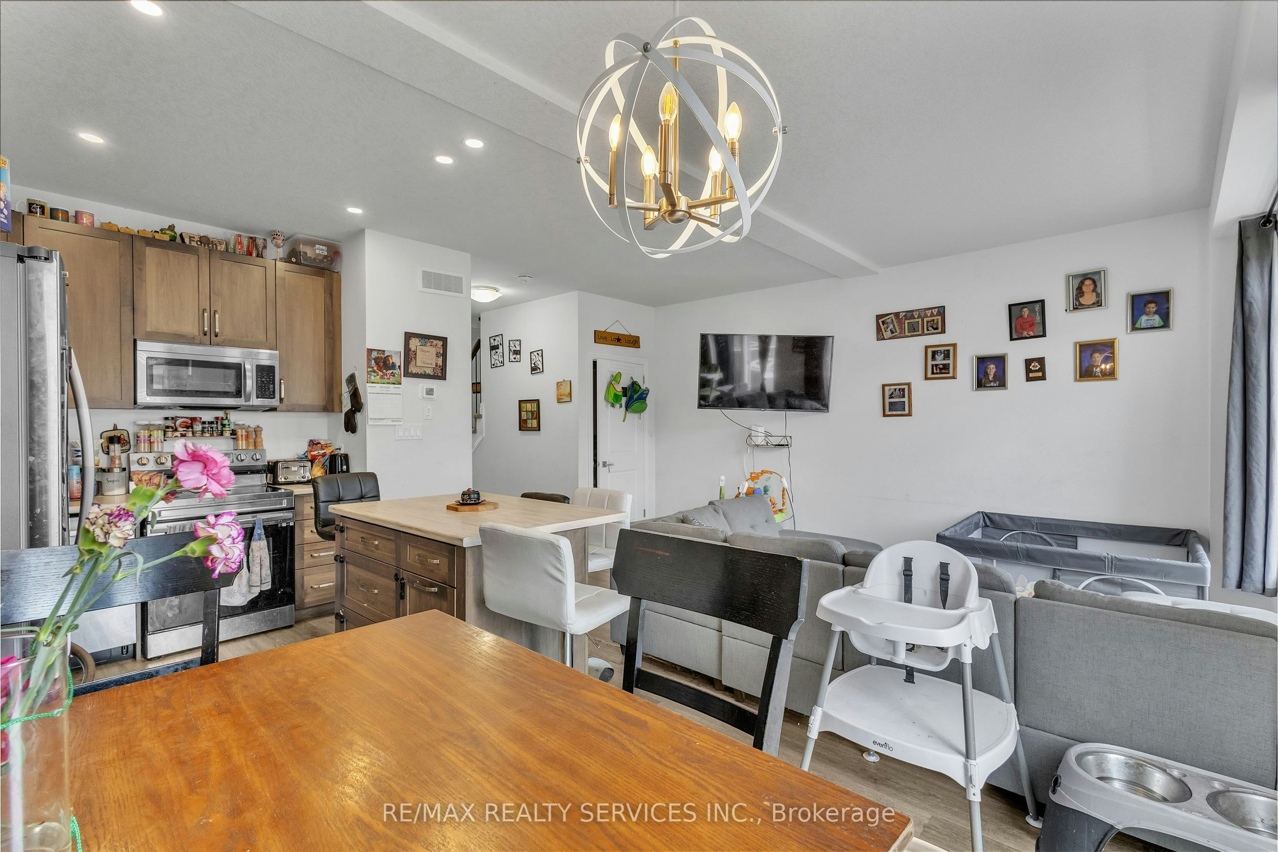 877 Edinburgh Drive, Woodstock, ON, N4T 0M5 - 16