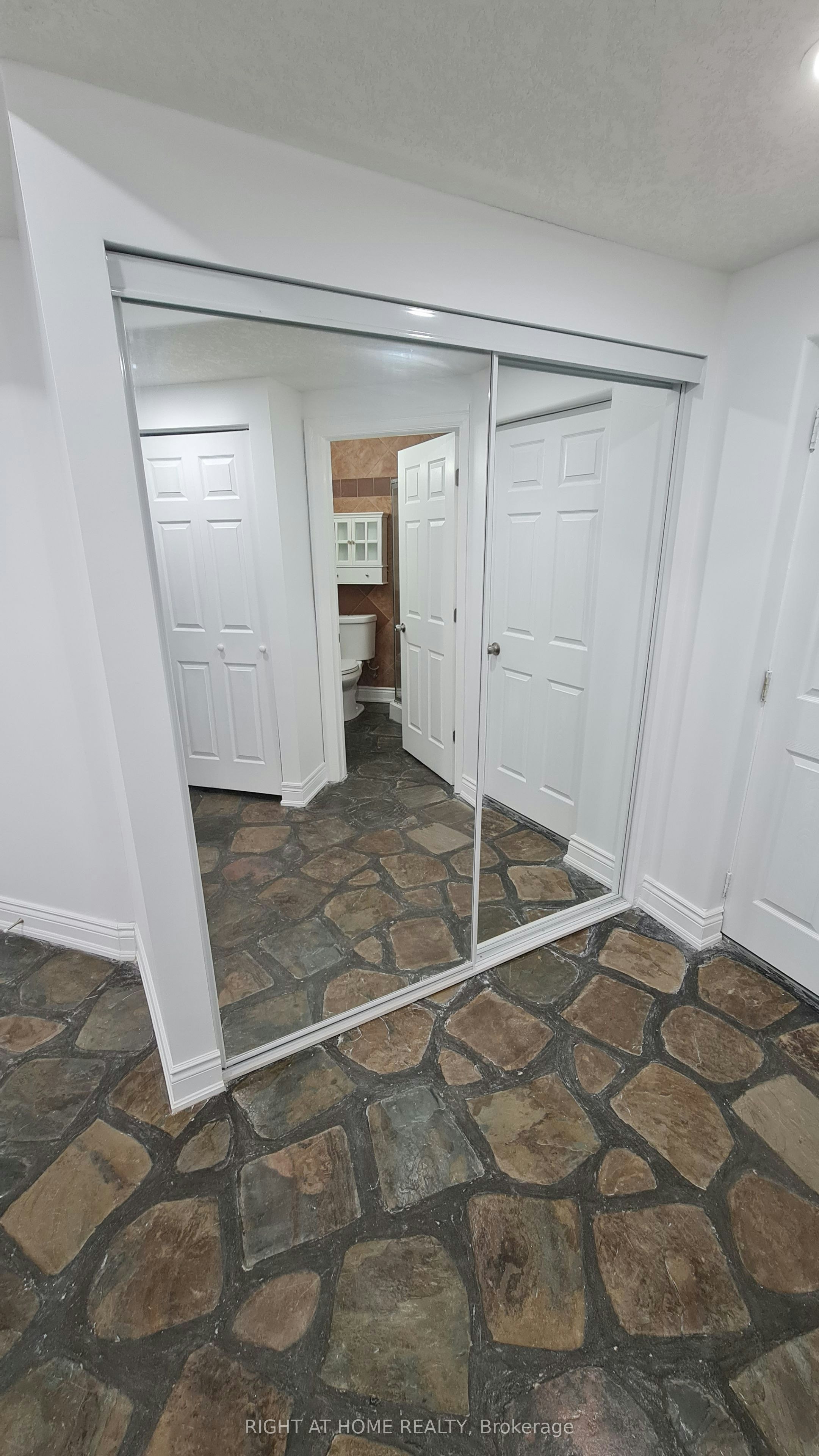 2-172 Lena Crescent, Cambridge, ON, N1R 8P6 - 15