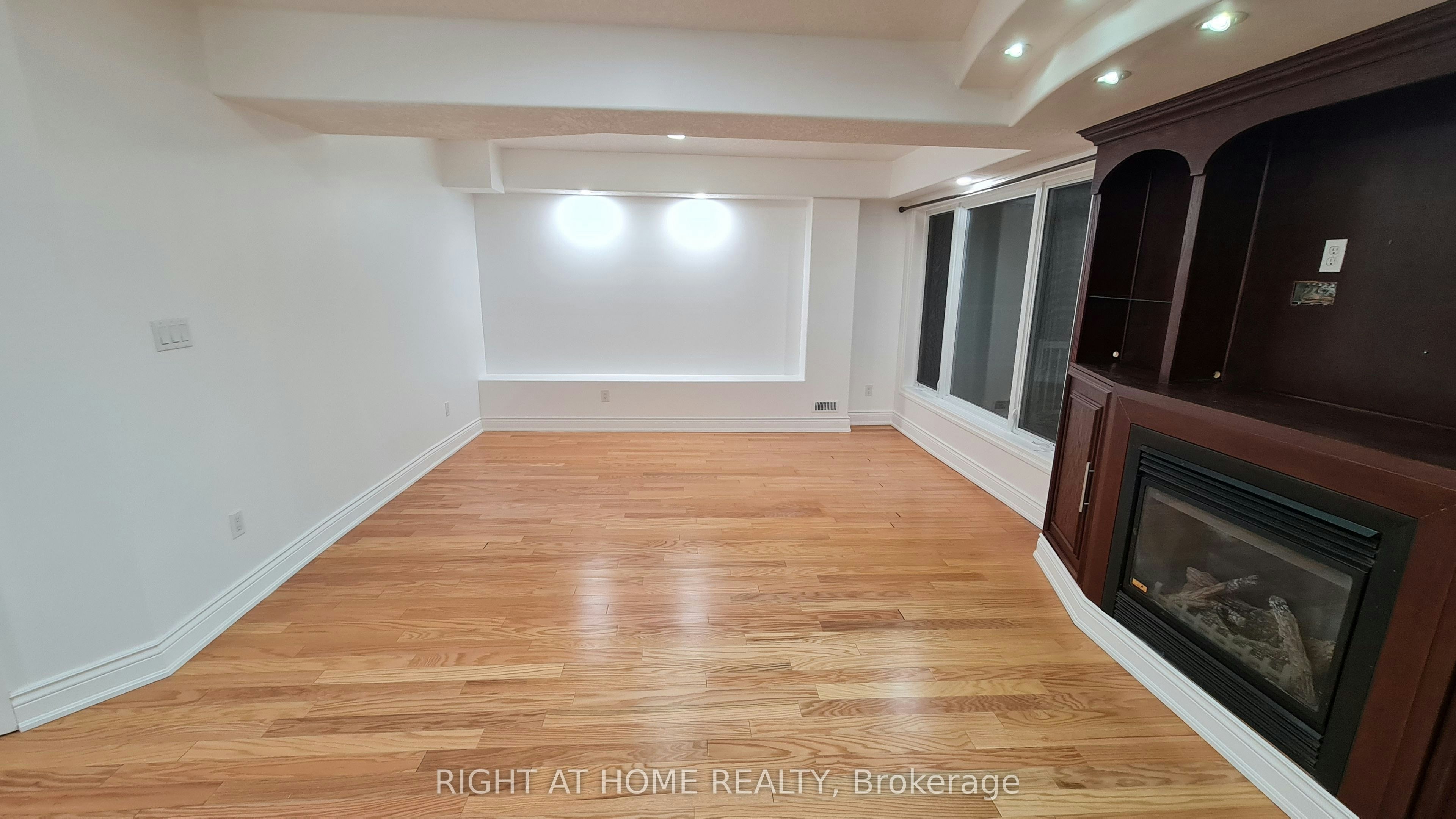 2-172 Lena Crescent, Cambridge, ON, N1R 8P6 - 8