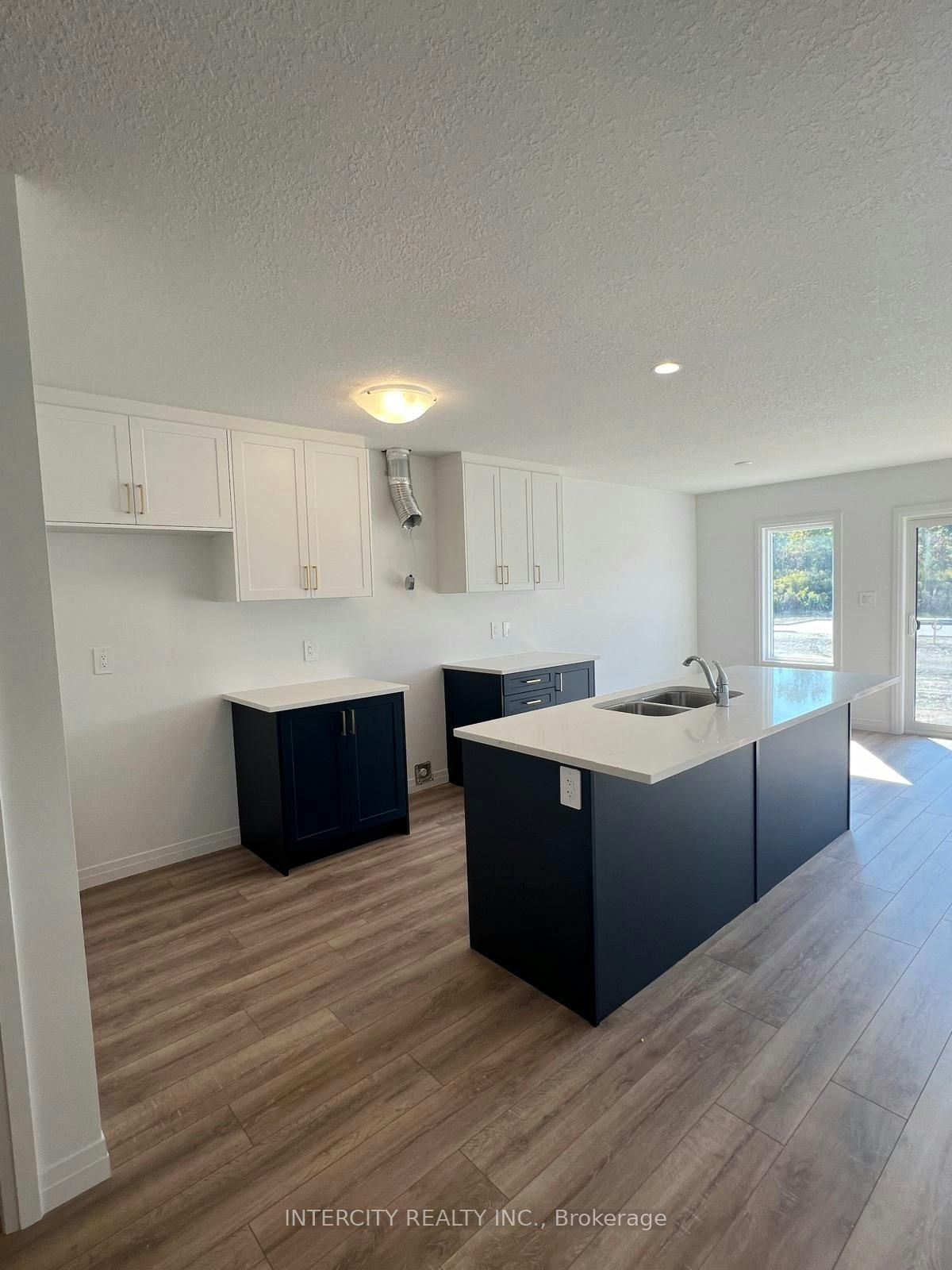 81 Queensbrook Crescent, Cambridge, ON, N1R 5S3 - 4
