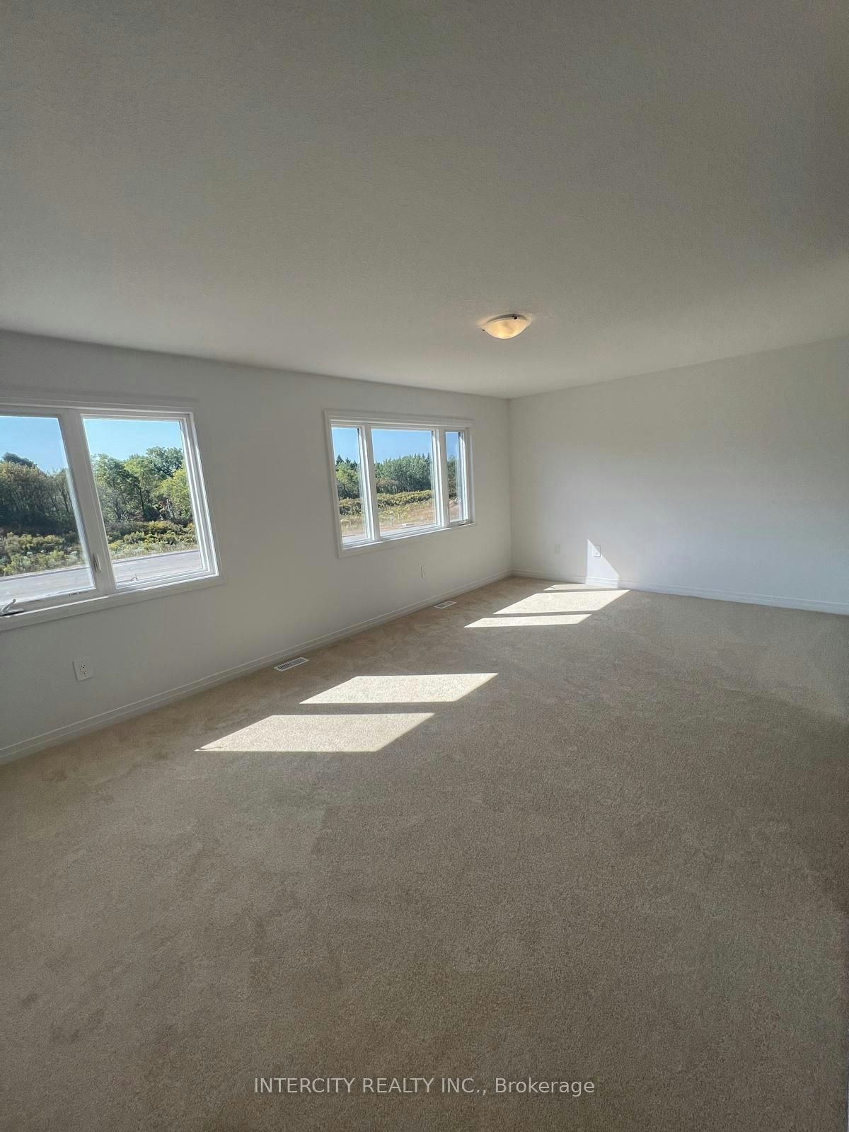 81 Queensbrook Crescent, Cambridge, ON, N1R 5S3 - 12