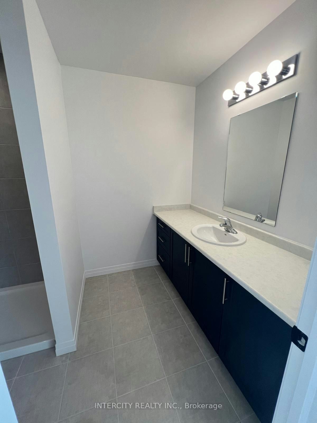 81 Queensbrook Crescent, Cambridge, ON, N1R 5S3 - 15
