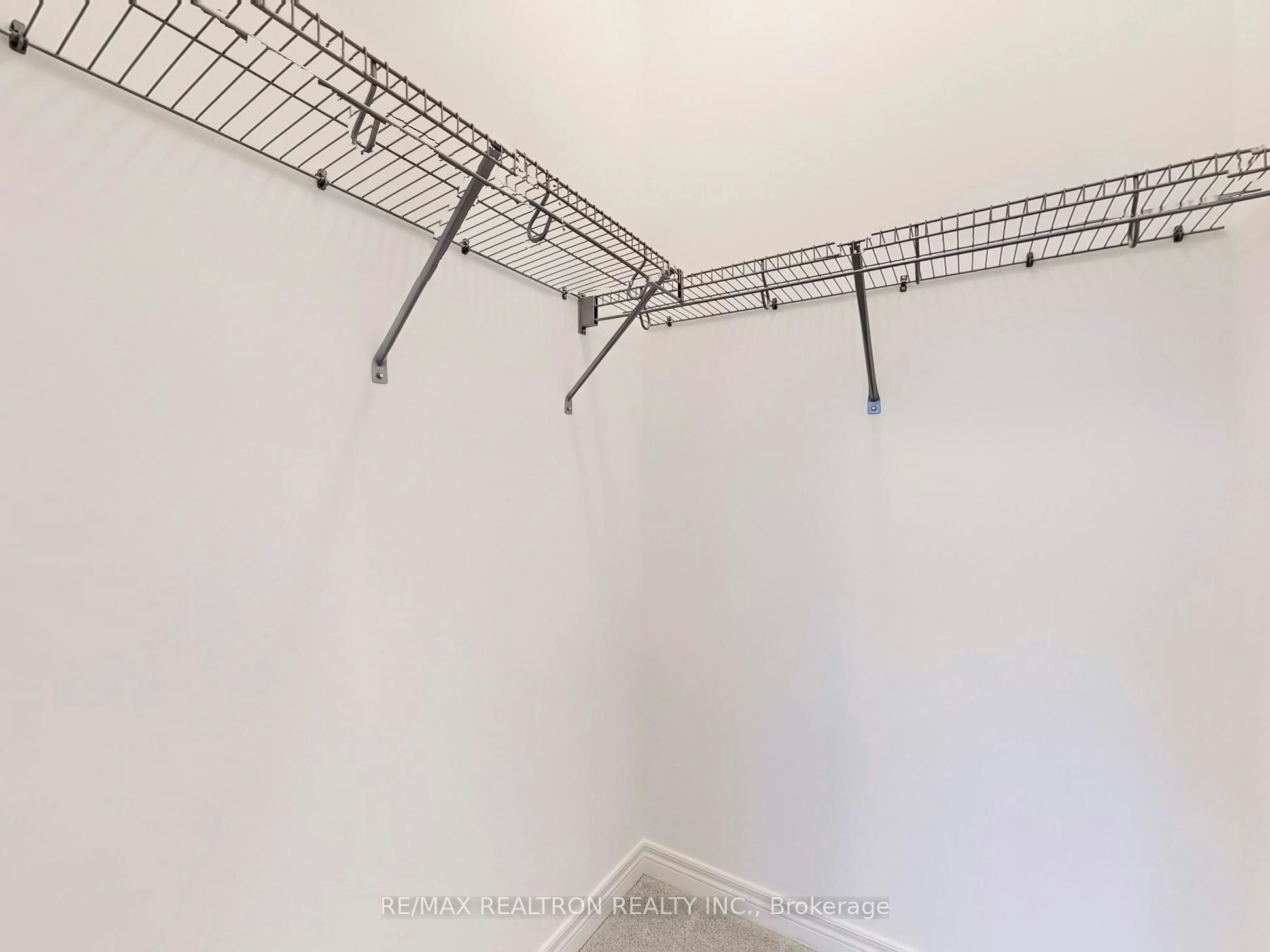 91 Picardy Drive, Hamilton, ON, L8J 2X1 - 28
