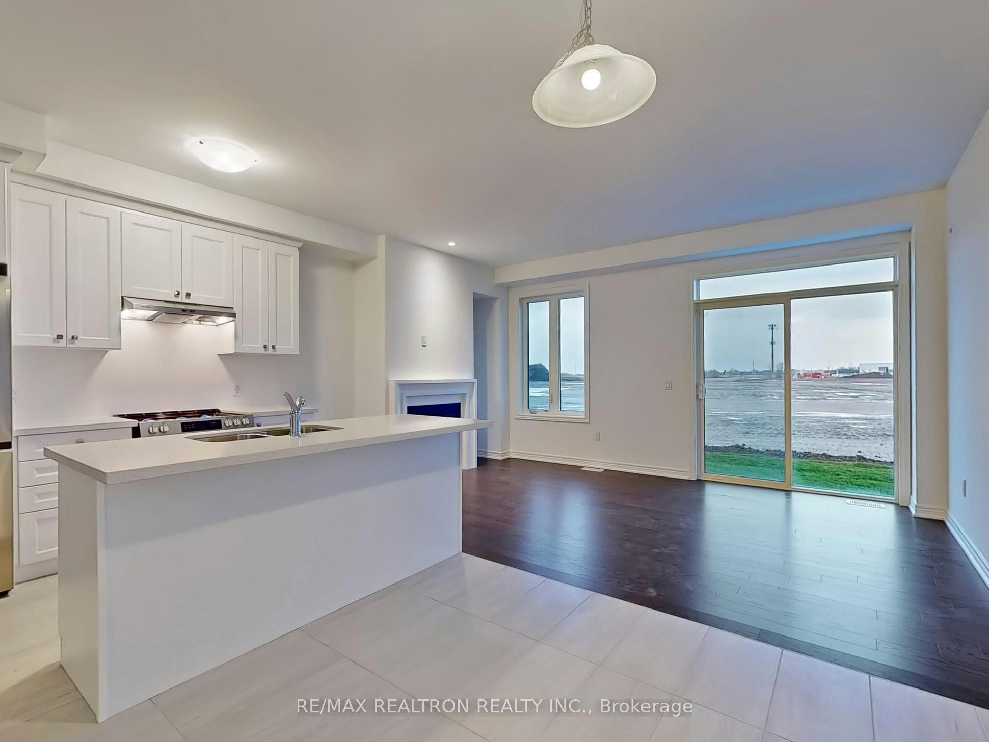 91 Picardy Drive, Hamilton, ON, L8J 2X1 - 11