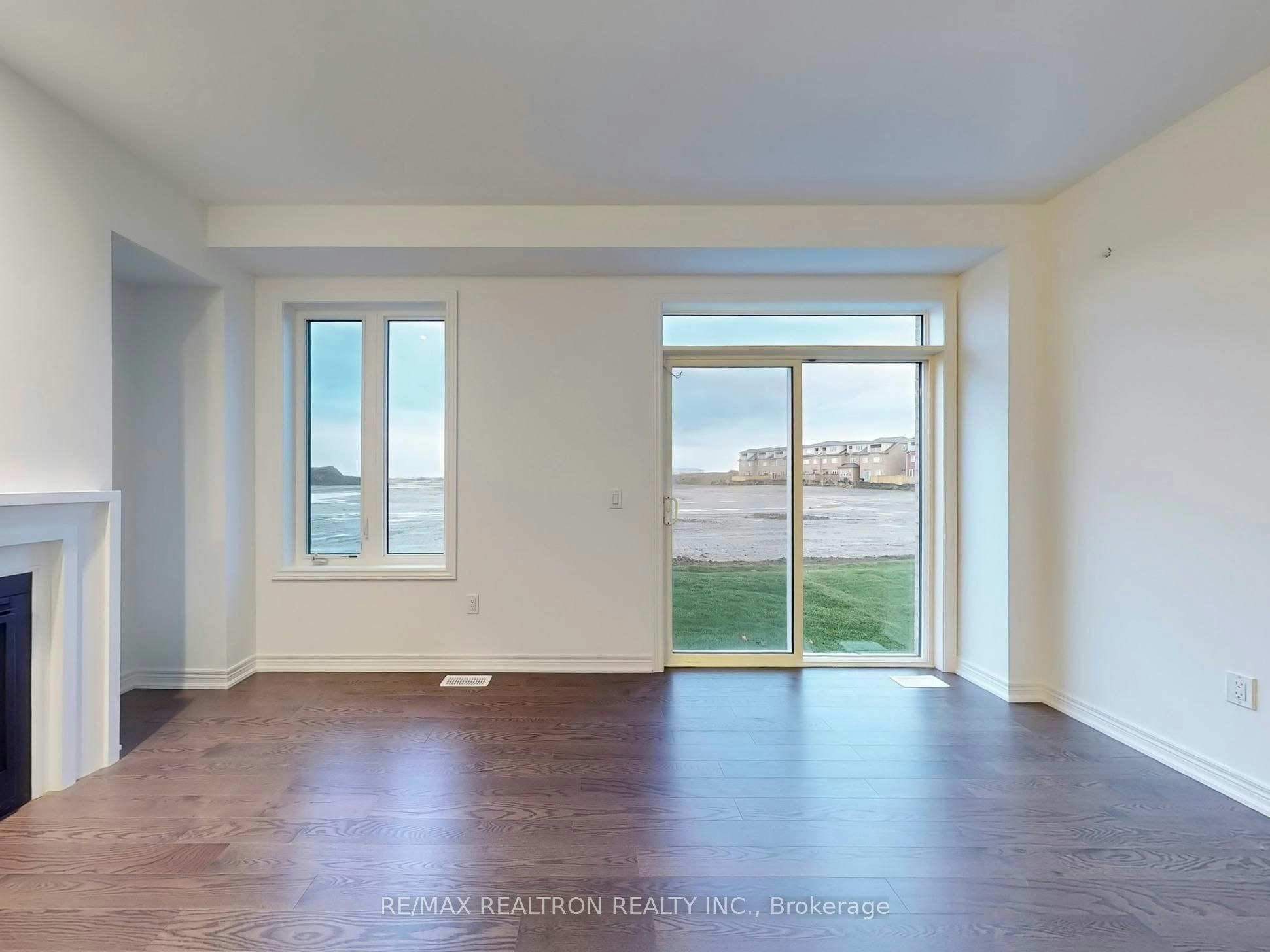 91 Picardy Drive, Hamilton, ON, L8J 2X1 - 3
