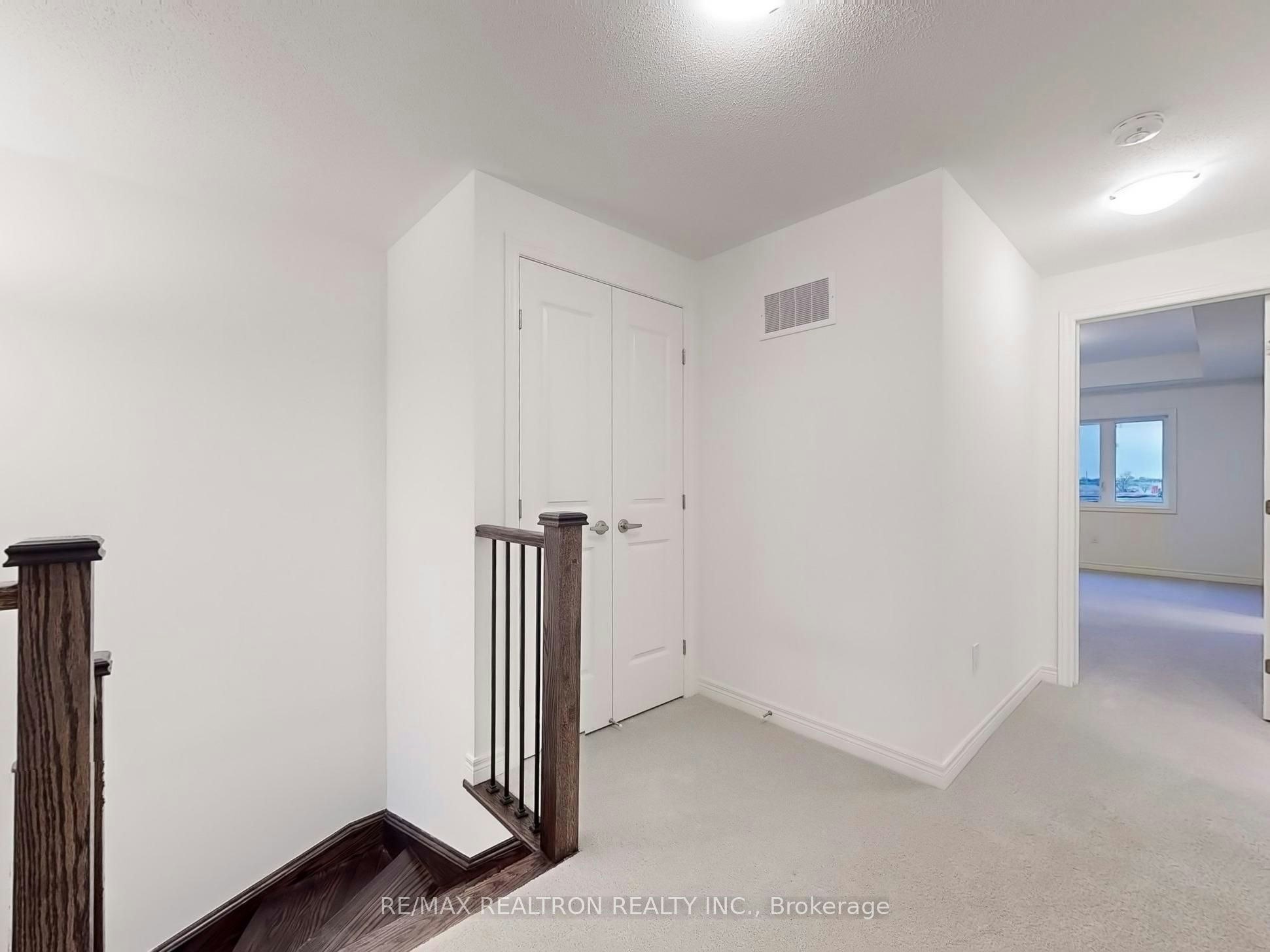 91 Picardy Drive, Hamilton, ON, L8J 2X1 - 29
