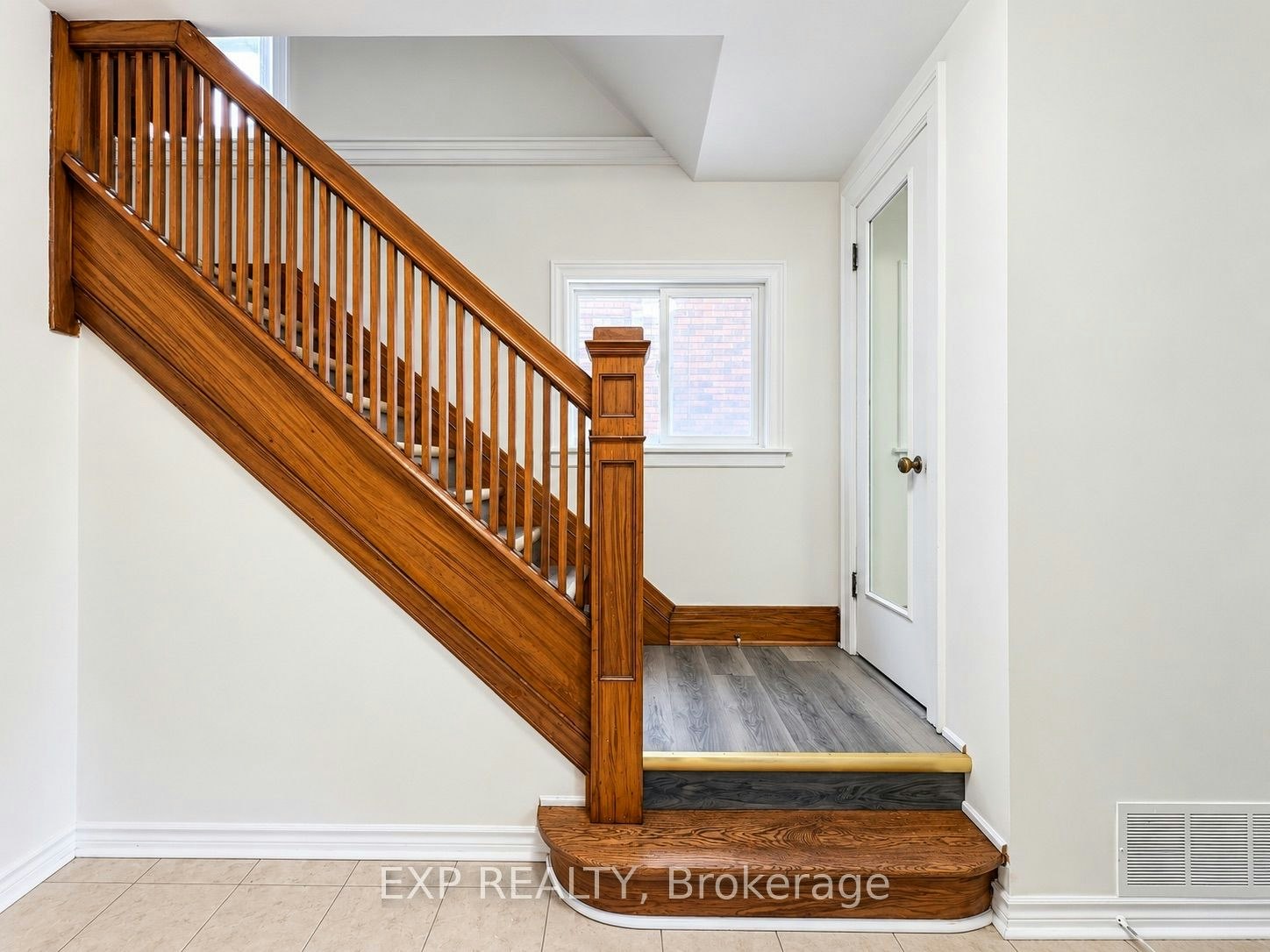 4883 Simcoe Street, Niagara Falls, ON, L2E 1V8 - 18