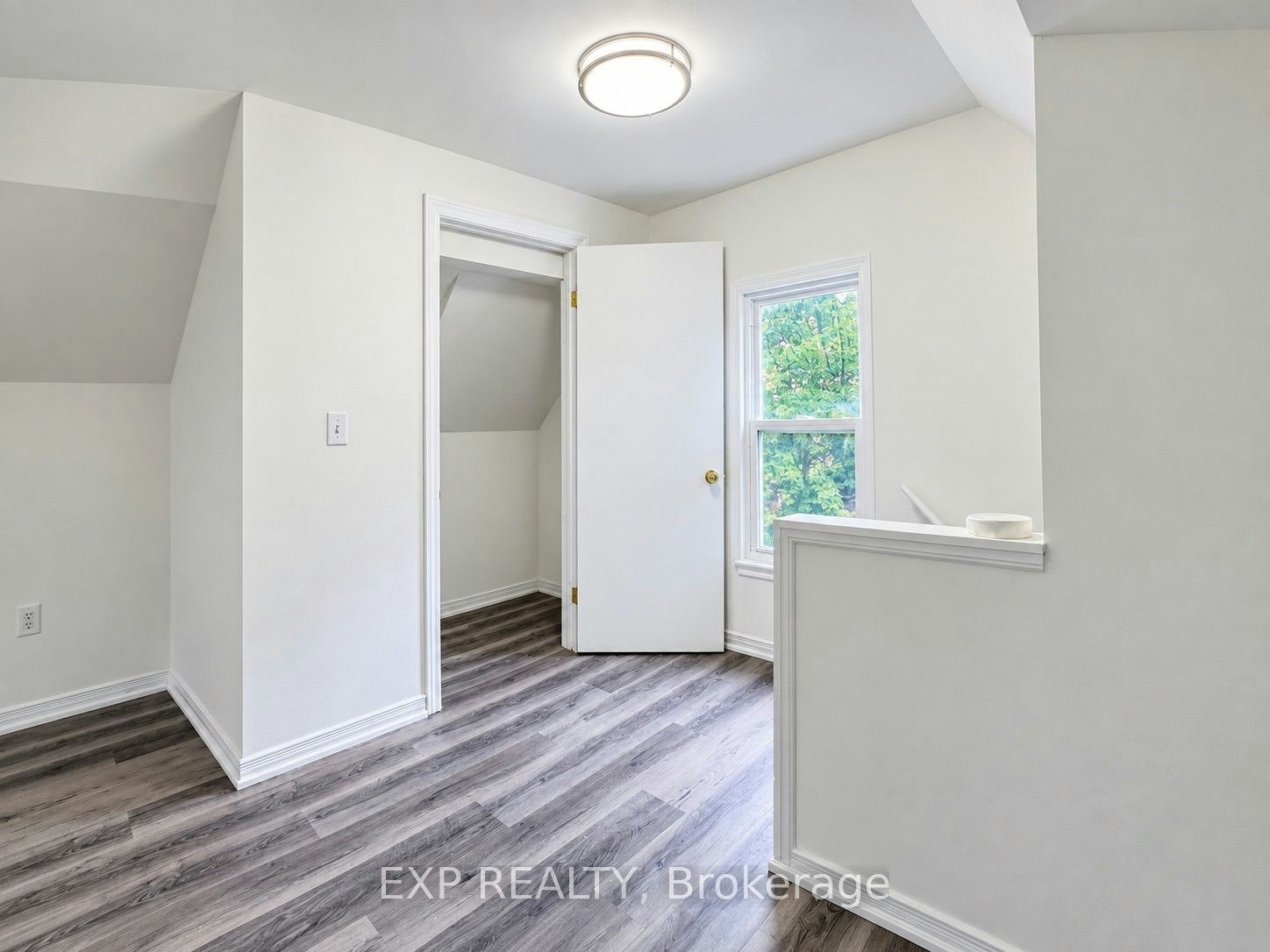 4883 Simcoe Street, Niagara Falls, ON, L2E 1V8 - 28