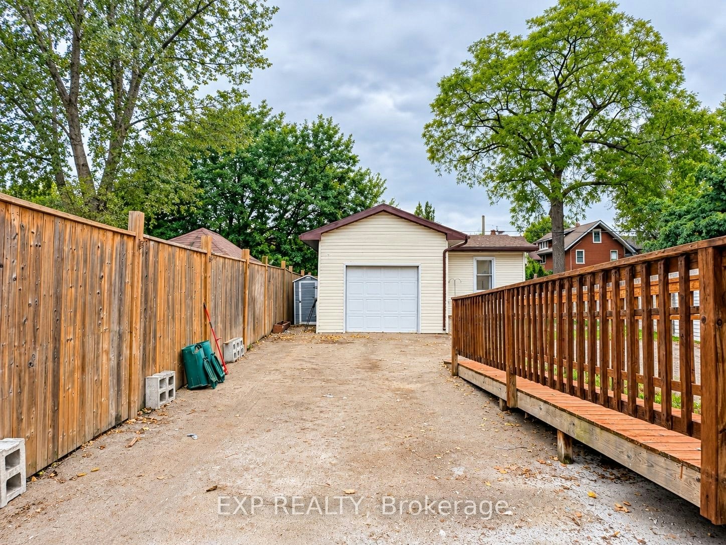 4883 Simcoe Street, Niagara Falls, ON, L2E 1V8 - 32
