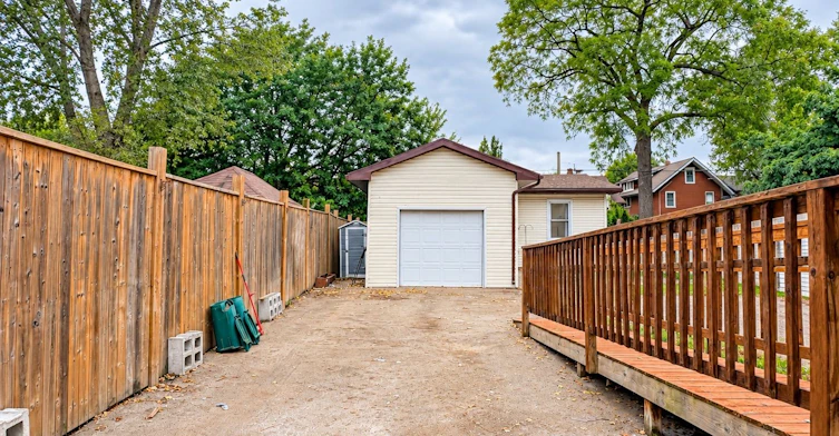 4883 Simcoe Street, Niagara Falls, ON, L2E 1V8 - 32