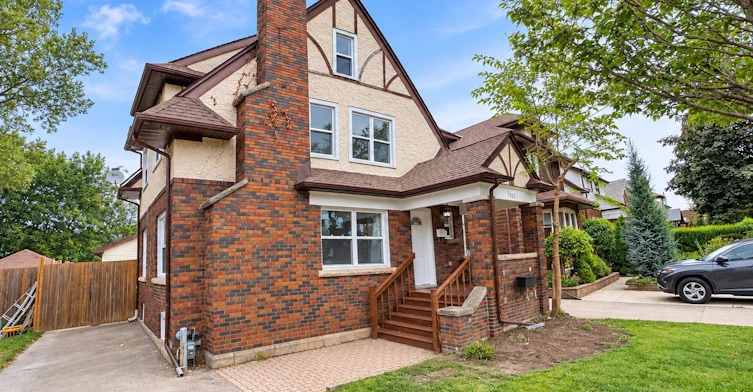 4883 Simcoe Street, Niagara Falls, ON, L2E 1V8 - 5
